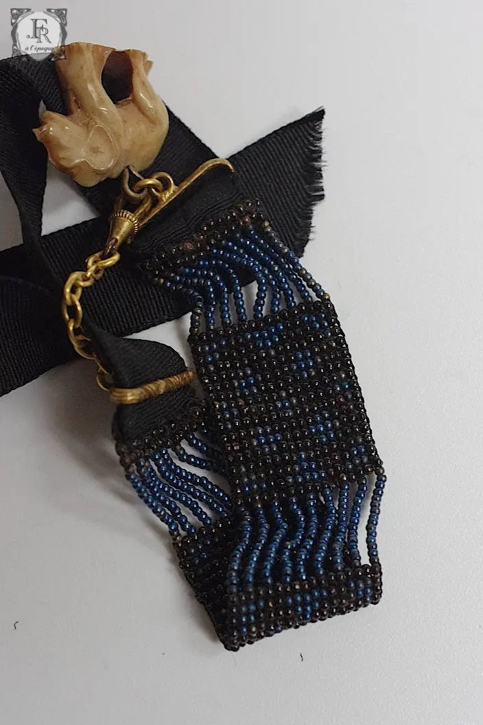 アンティークブレスレット antique bijoux .FR a l'epoque