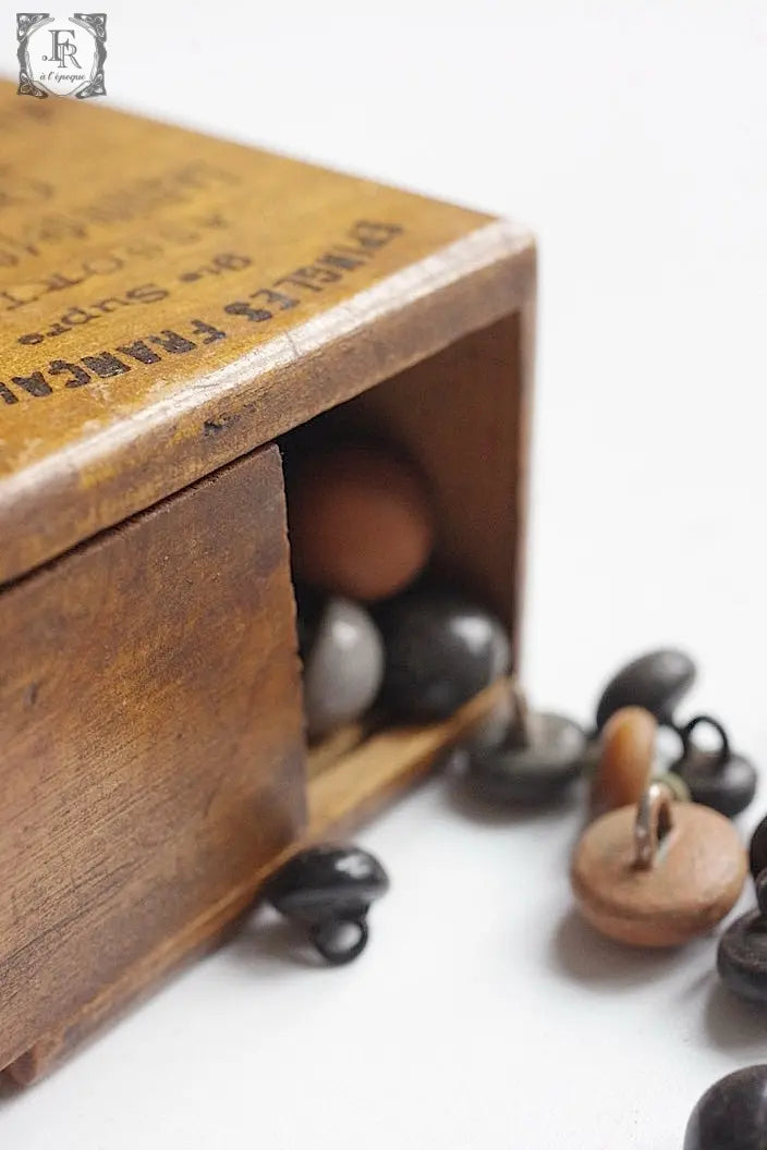 アンティークボタン 木箱 antique boutons ボチンヌ用 .FR a l'epoque
