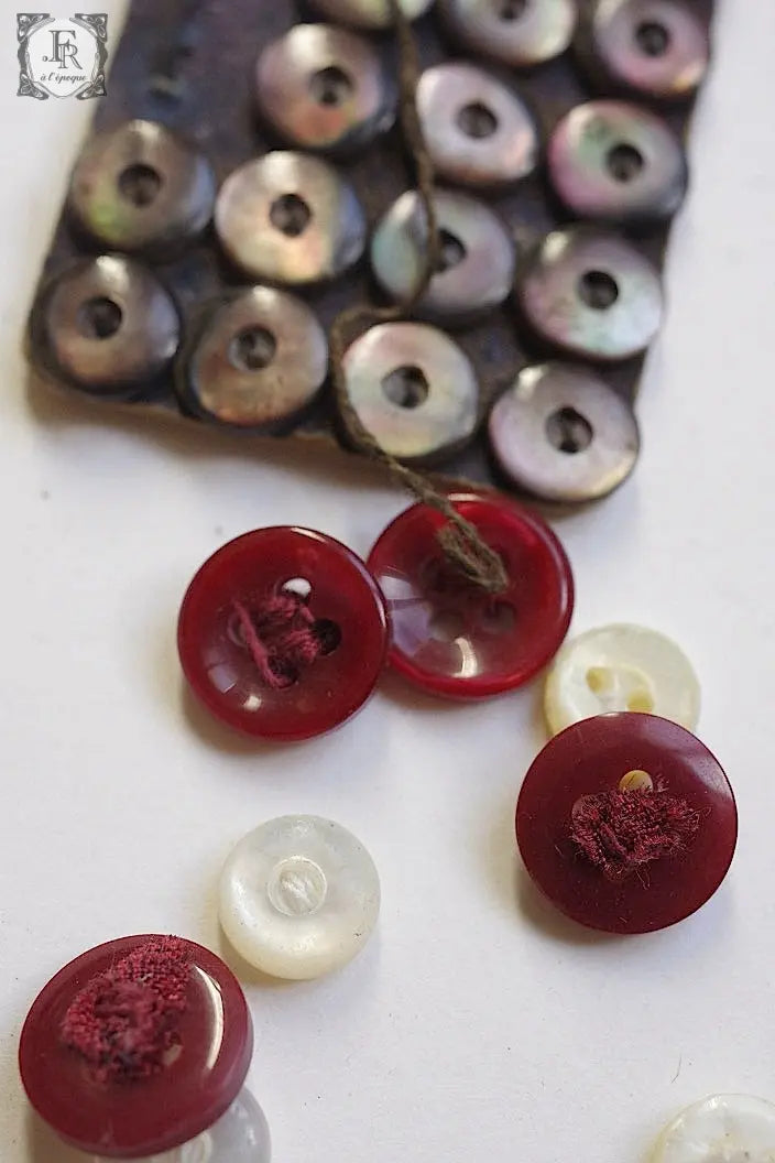 アンティークボタン antique boutons  lot .FR a l'epoque