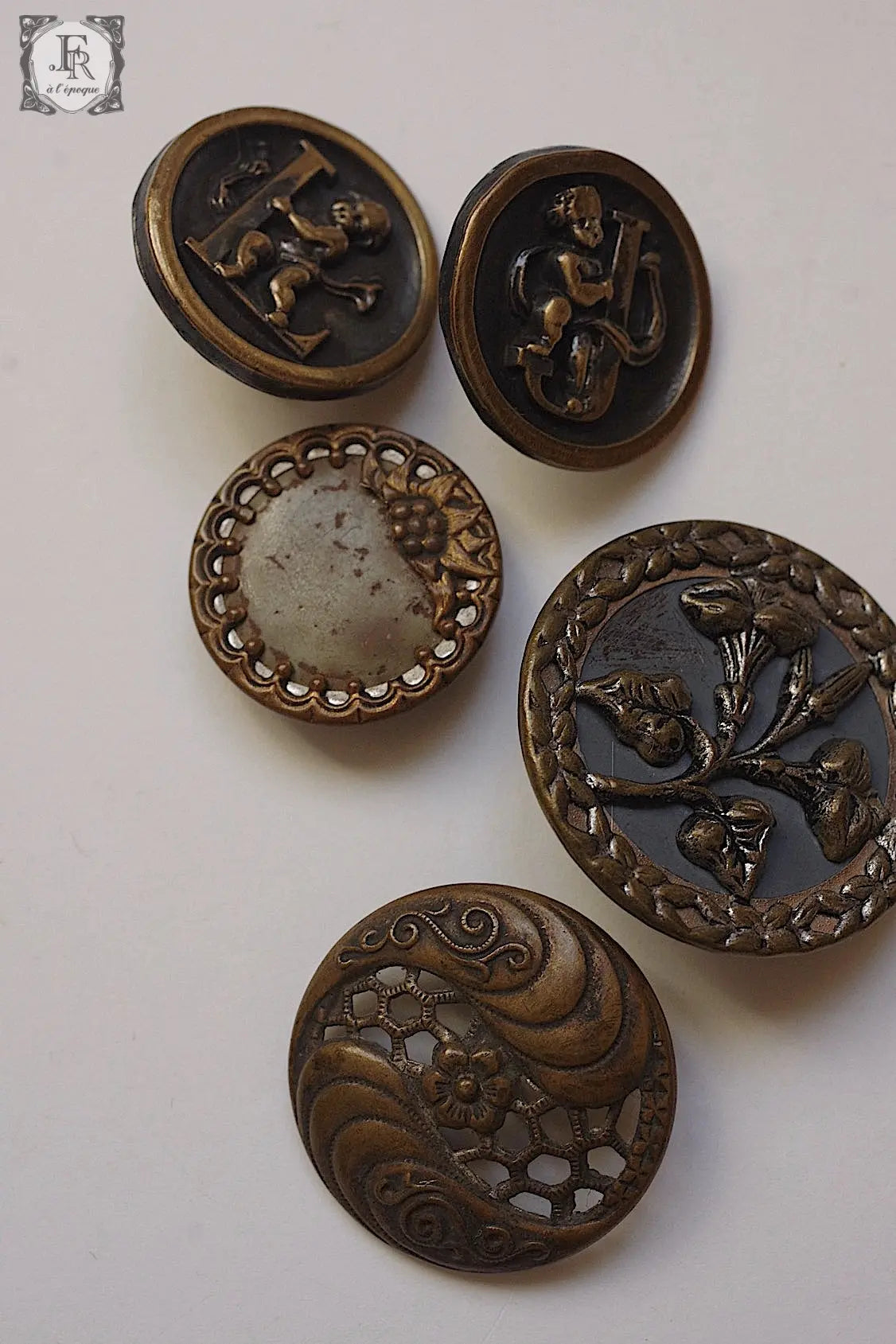 アンティークボタン antique boutons lots2 .FR a l'epoque