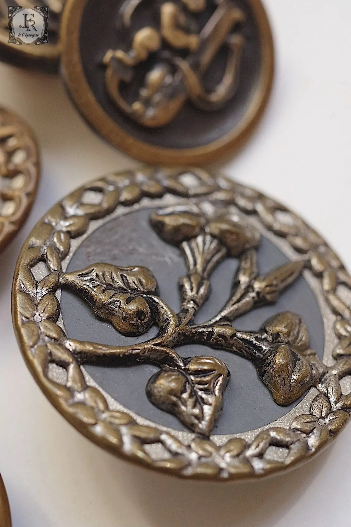 アンティークボタン antique boutons lots2 .FR a l'epoque