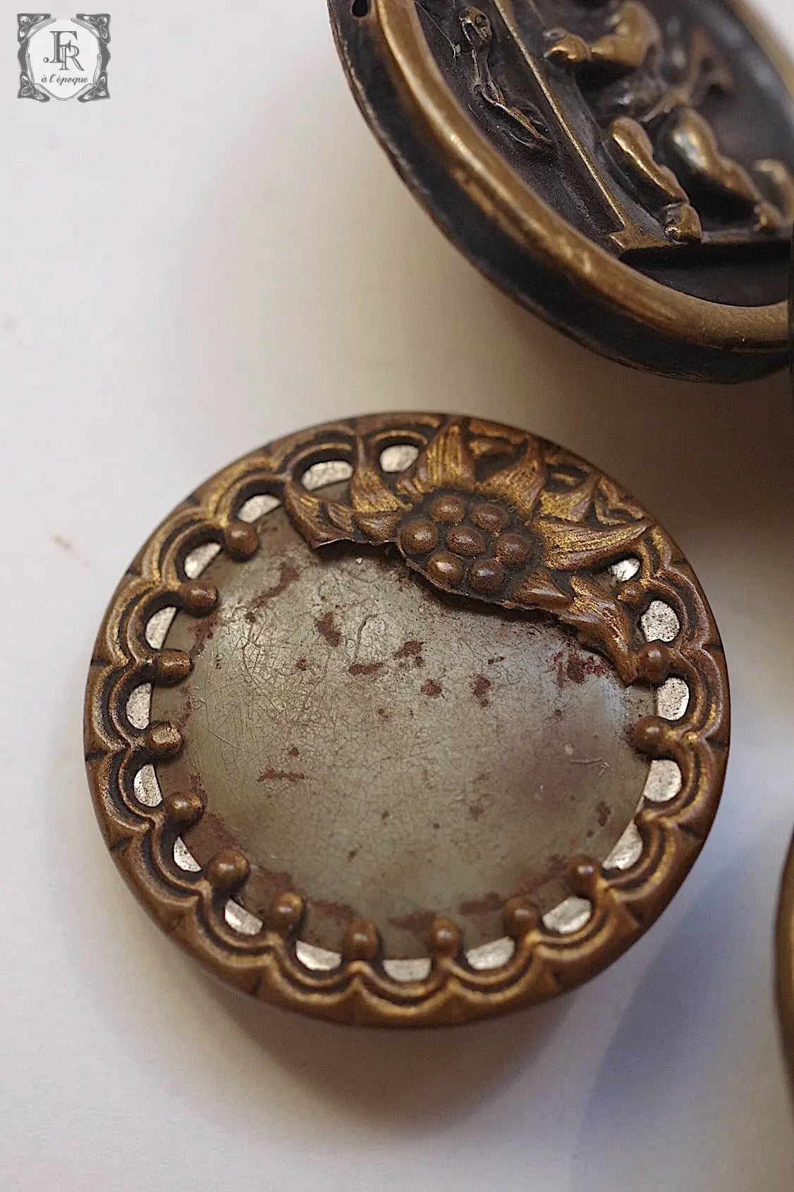 アンティークボタン antique boutons lots2 .FR a l'epoque