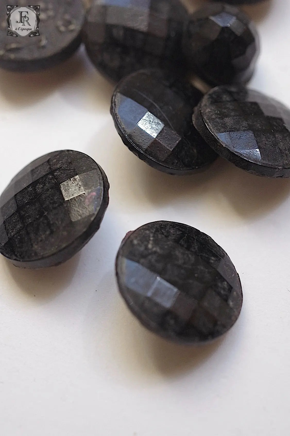 アンティークボタン antique boutons lots3 .FR a l'epoque