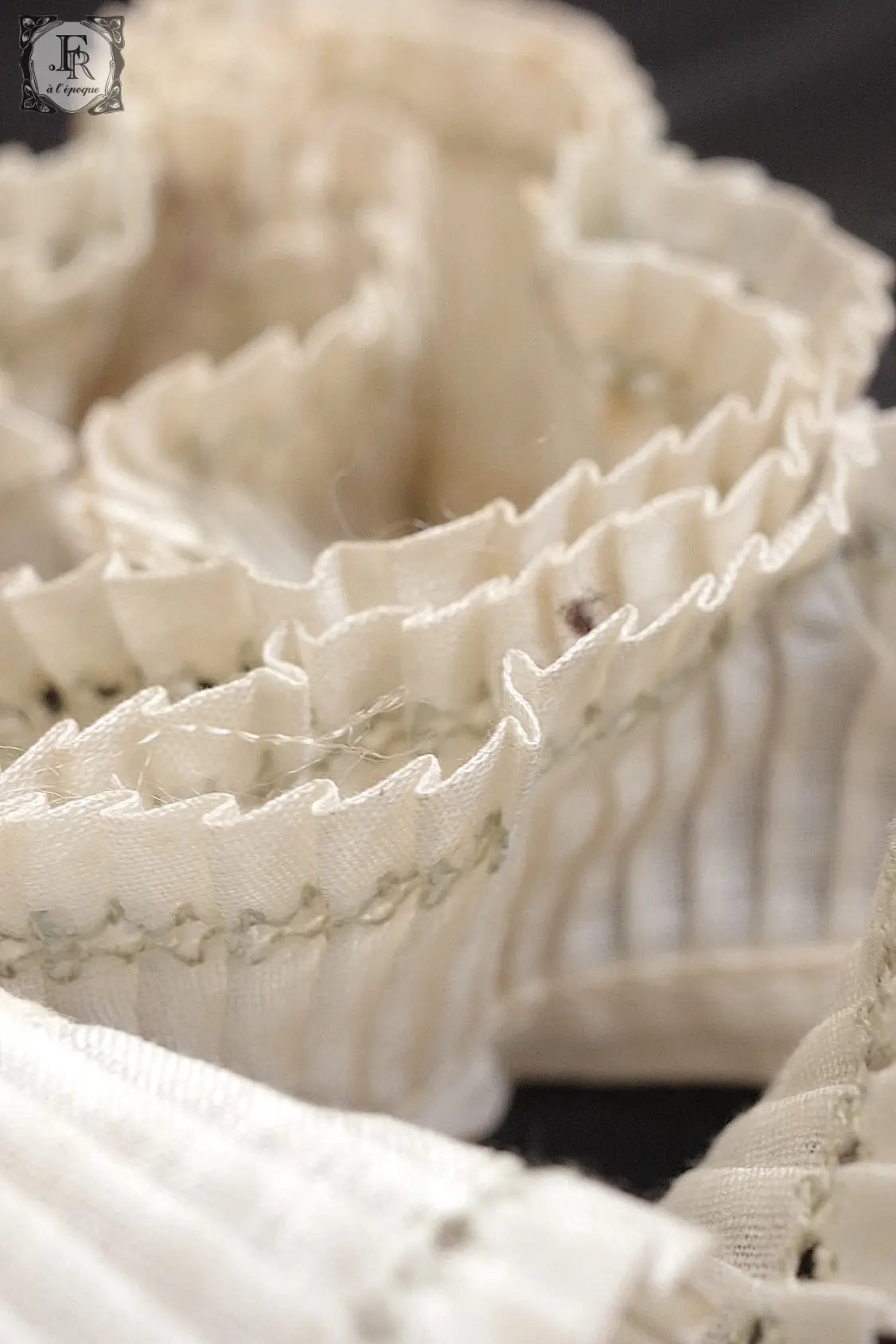 アンティークリボン antique ruban2 .FR a l'epoque