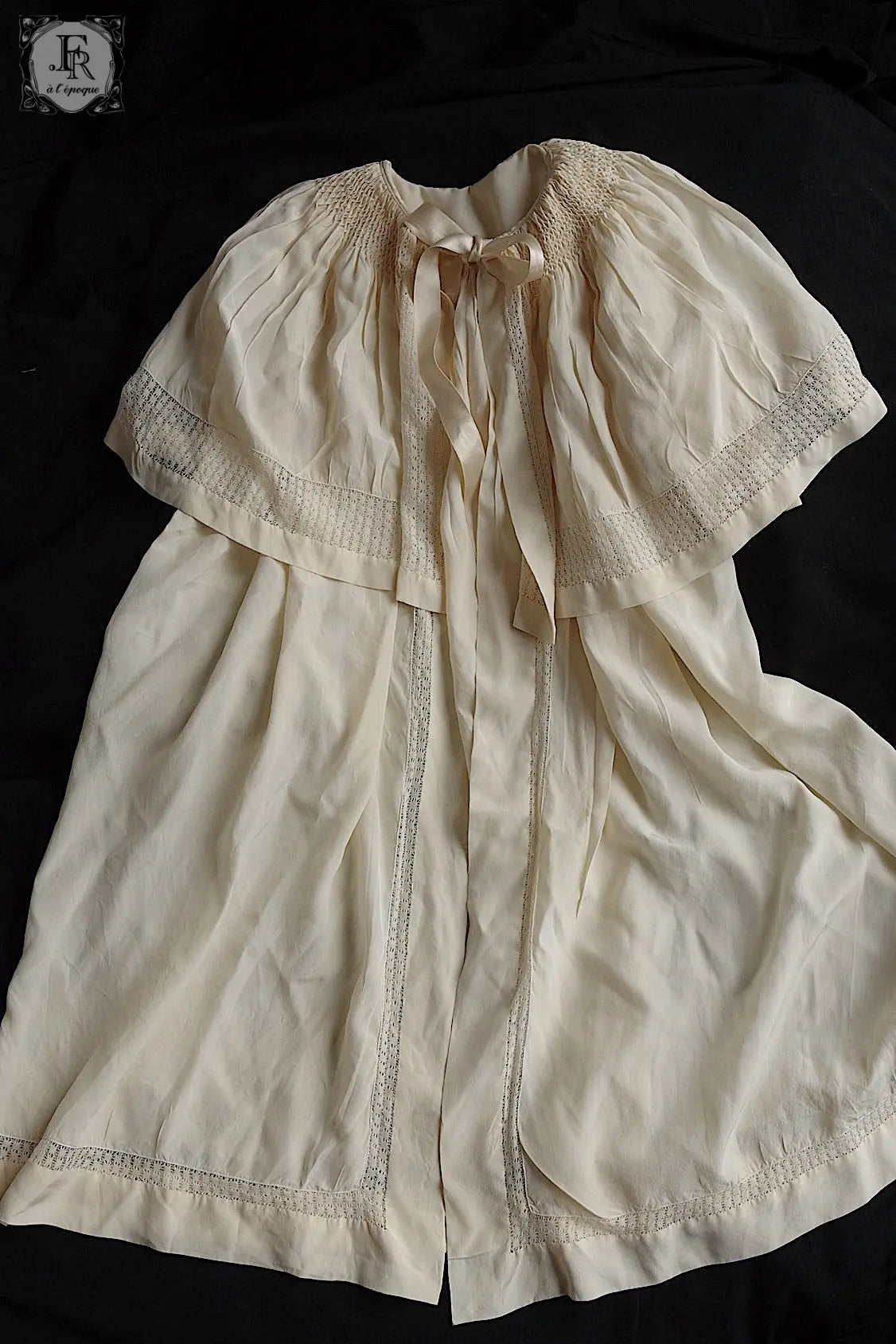 アンティーク子供服 antique vêtement  シルクワンピースケープ付き .FR a l'epoque