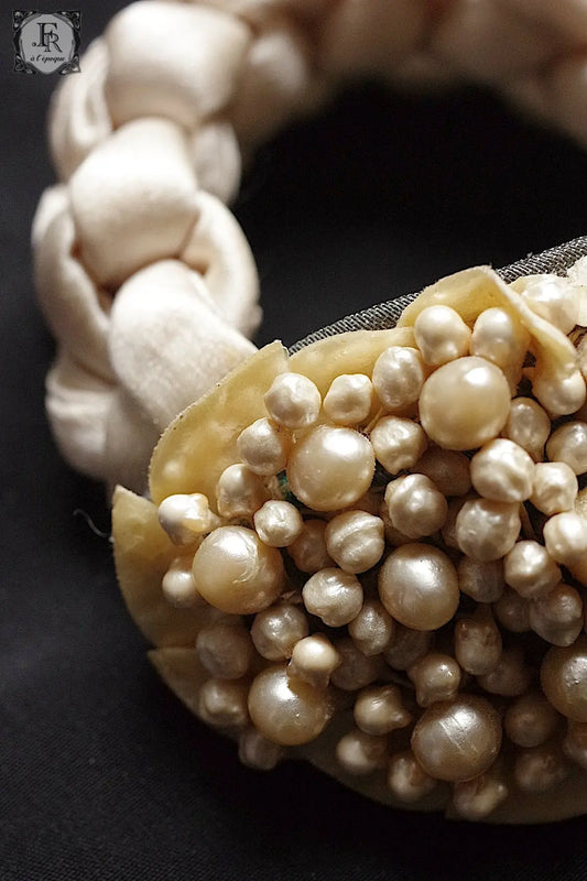 アンティークブレスレット antiqur bracelet コミニョン .FR a l'epoque