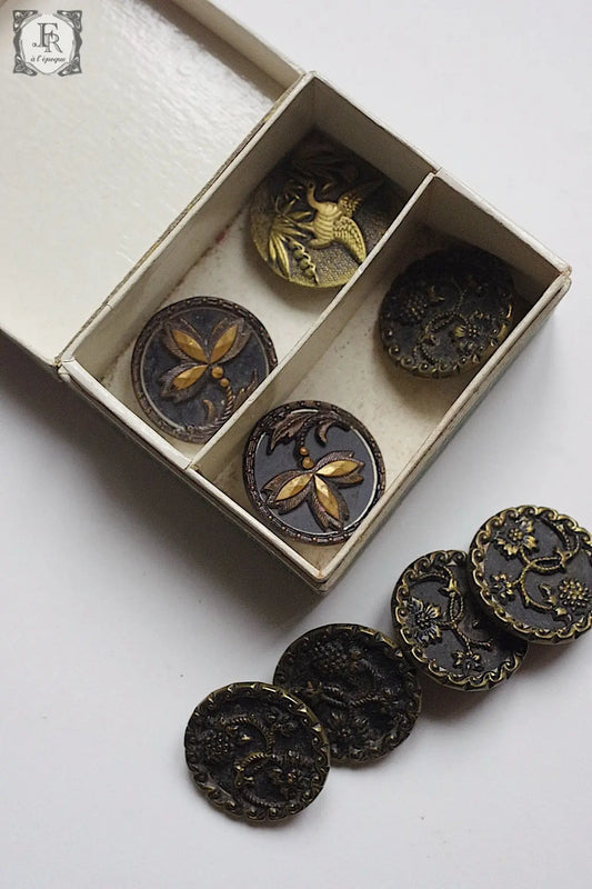 アンティークボタン boutons antique 1 .FR a l'epoque