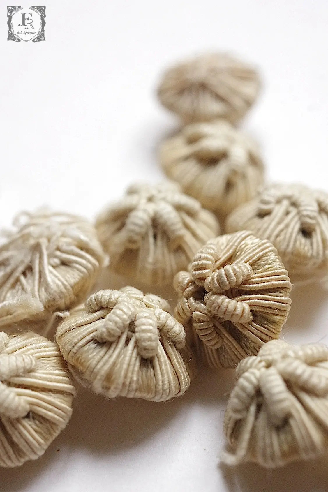 アンティークボタン boutons antique 2 .FR a l'epoque