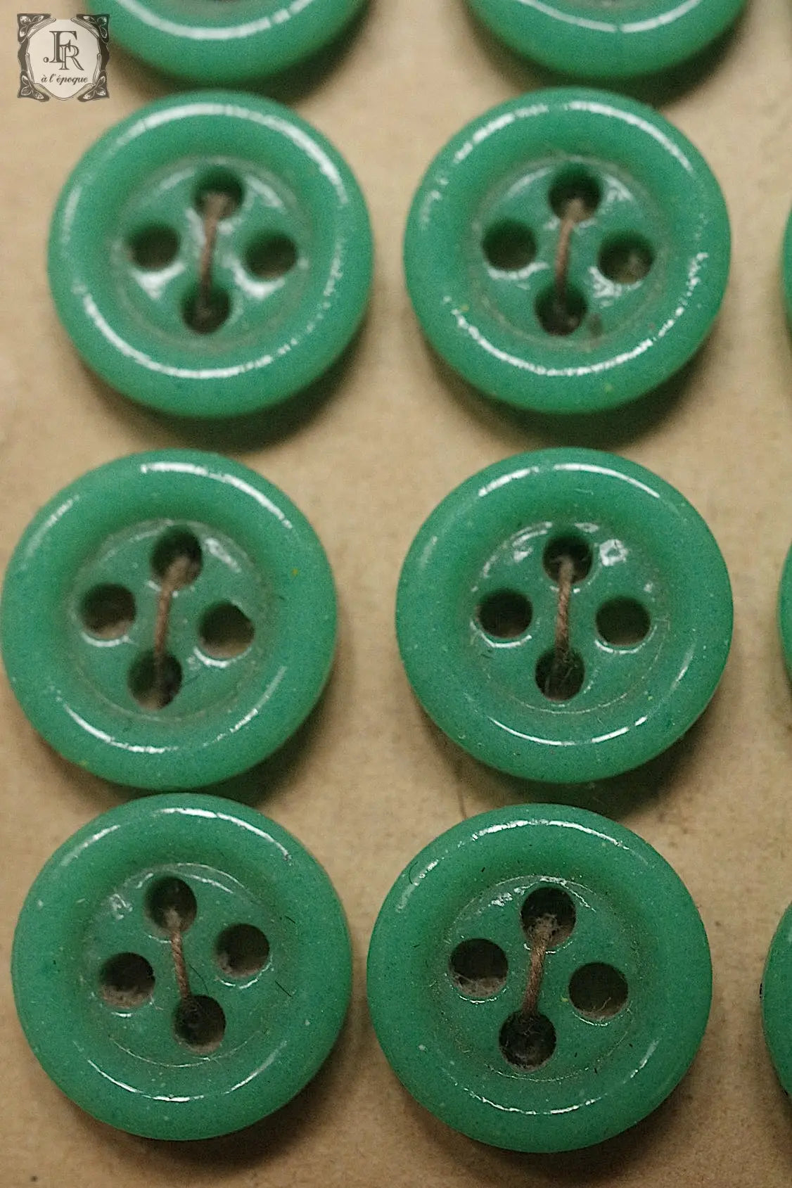 アンティークボタン boutons antique lots .FR a l'epoque