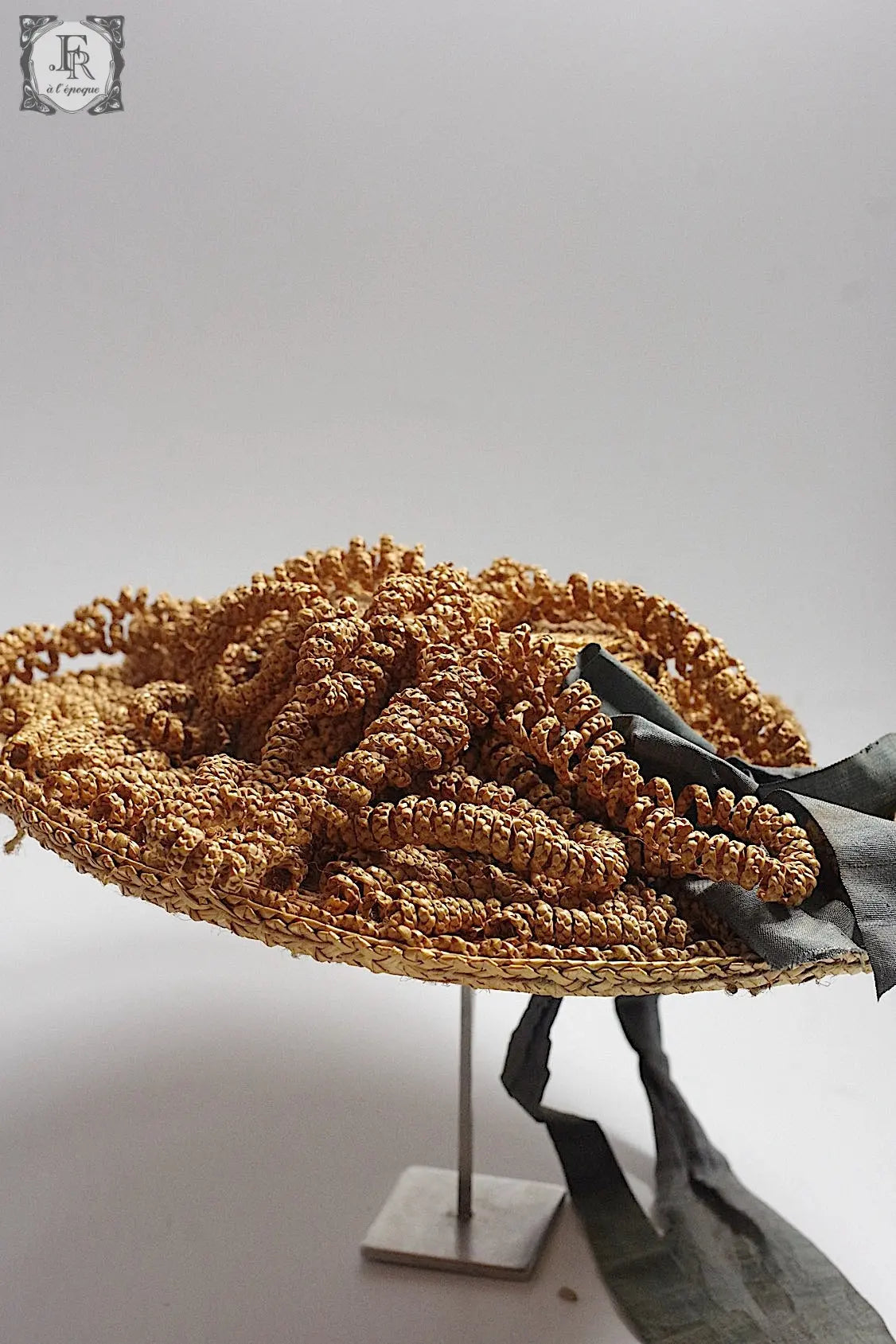 アンティーク帽子ドール用 chapeau de poupée antique1 .FR a l'epoque