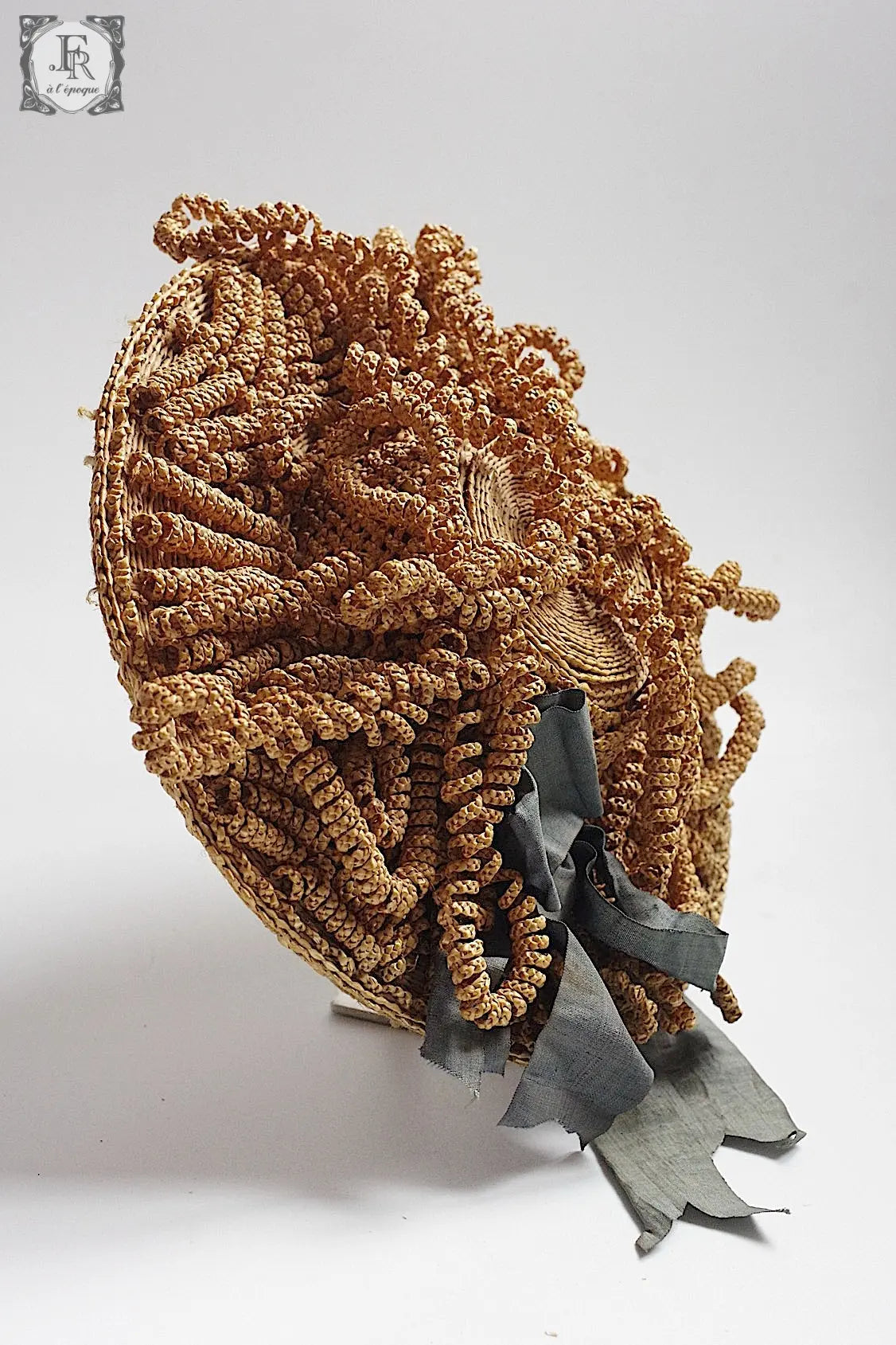 アンティーク帽子ドール用 chapeau de poupée antique1 .FR a l'epoque