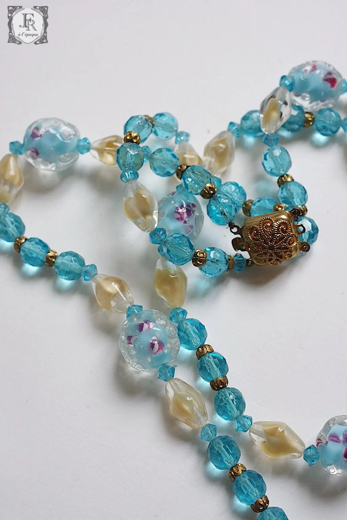 ヴィンテージガラスネックレス collier vintage  .FR a l'epoque