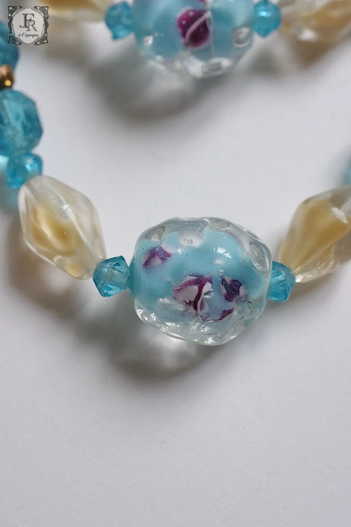 ヴィンテージガラスネックレス collier vintage  .FR a l'epoque