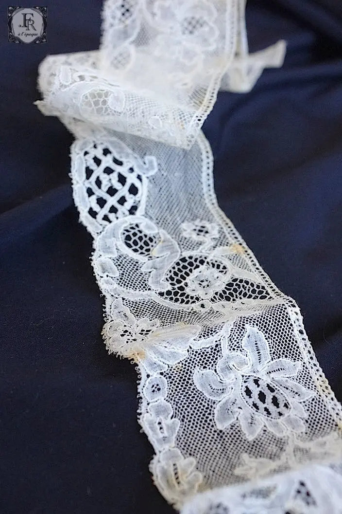 アンティークレース dentelle ancienne 230cm .FR a l'epoque