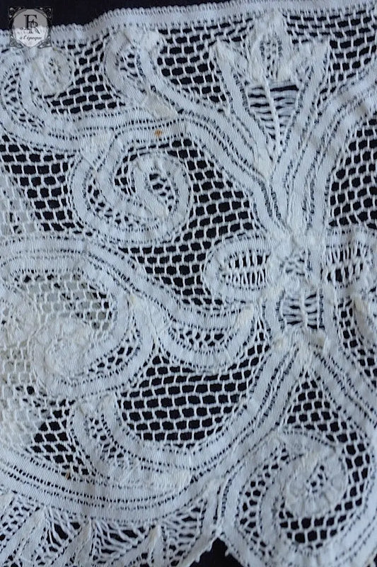 アンティークレース dentelle ancienne 510cm .FR a l'epoque