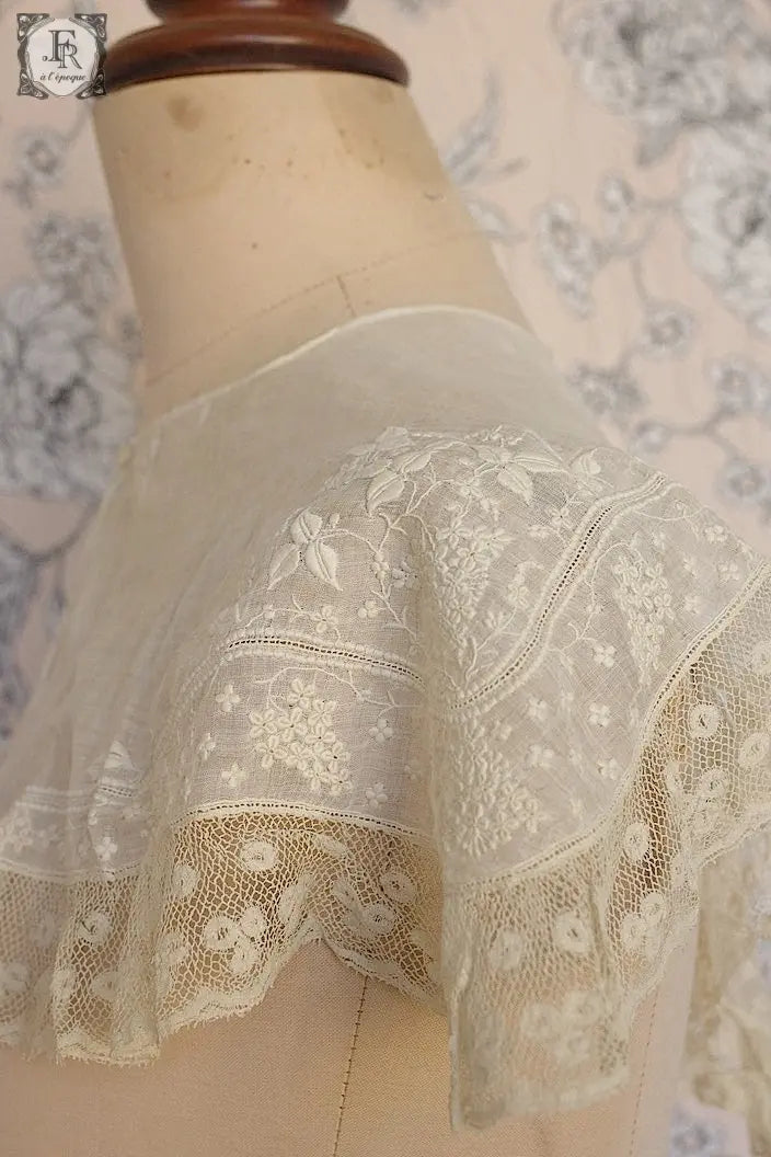 アンティークレース dentelle ancienne 刺繍襟 .FR a l'epoque