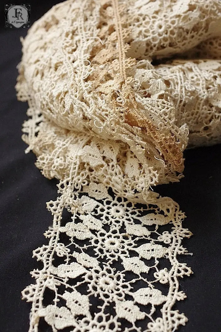 アンティークレース dentelle ancienne ギピュールレース .FR a l'epoque