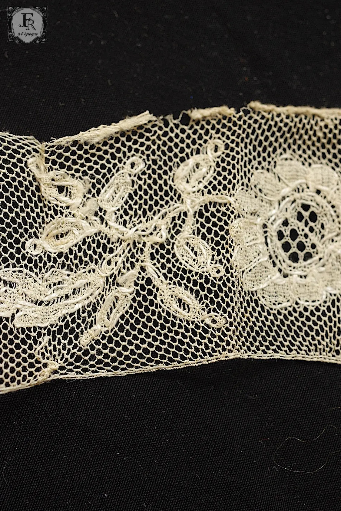 アンティークレース dentelle antique 197cm 208cm .FR a l'epoque