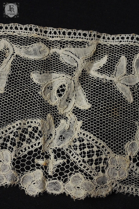 アンティークレース dentelle antique 245cm .FR a l'epoque