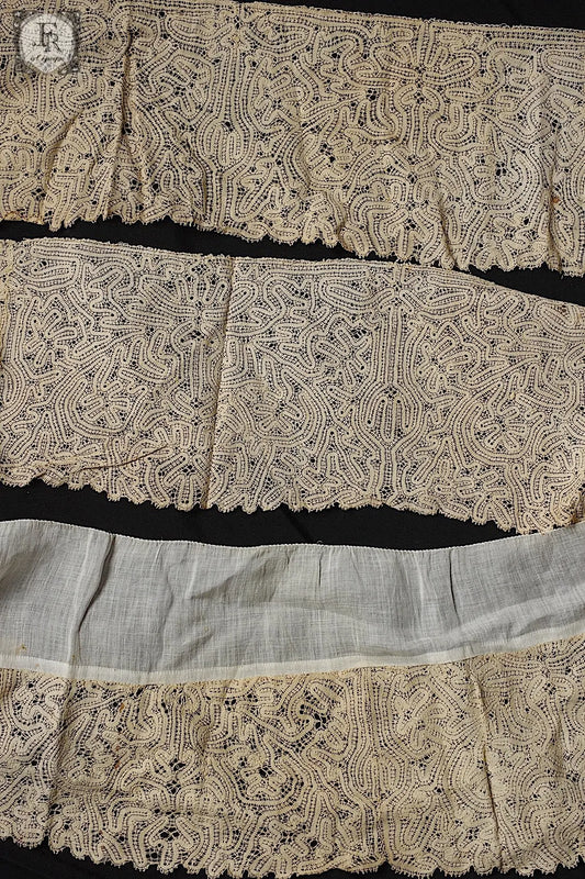 アンティークレース dentelle antique 東ヨーロッパレース .FR a l'epoque