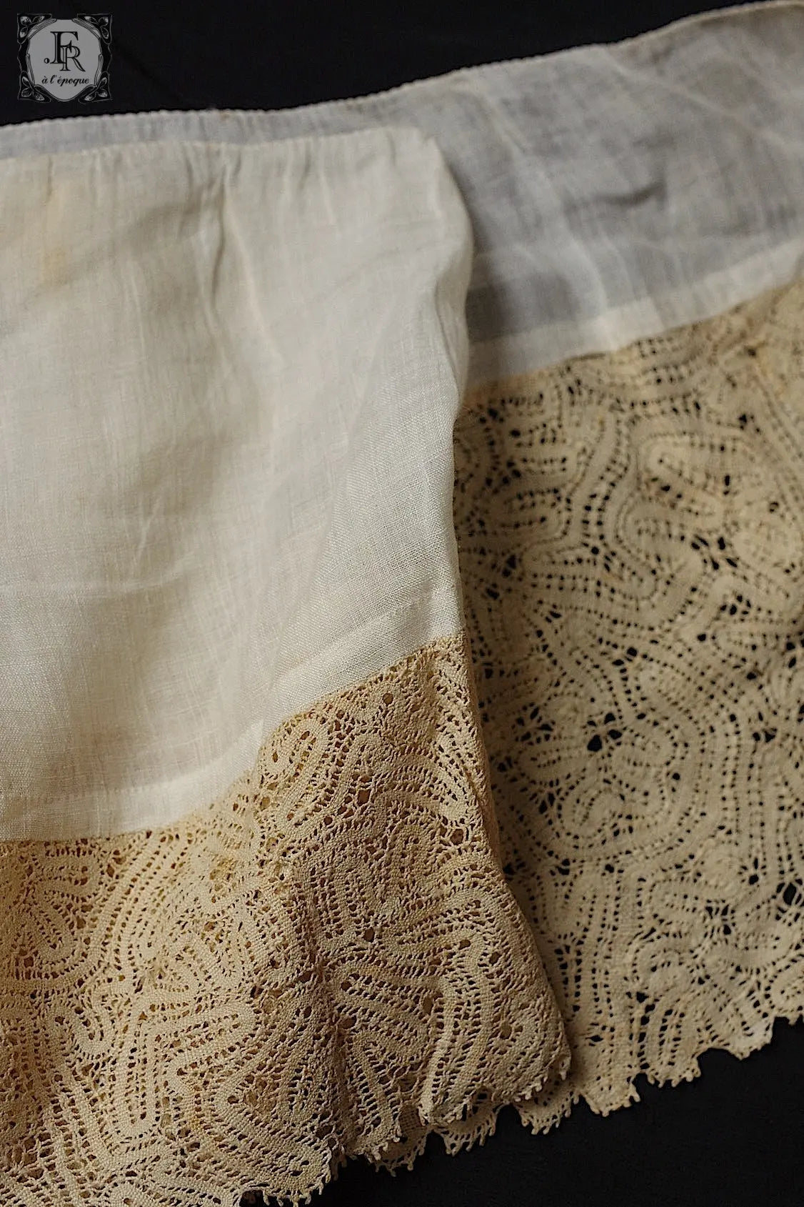 アンティークレース dentelle antique 東ヨーロッパレース .FR a l'epoque