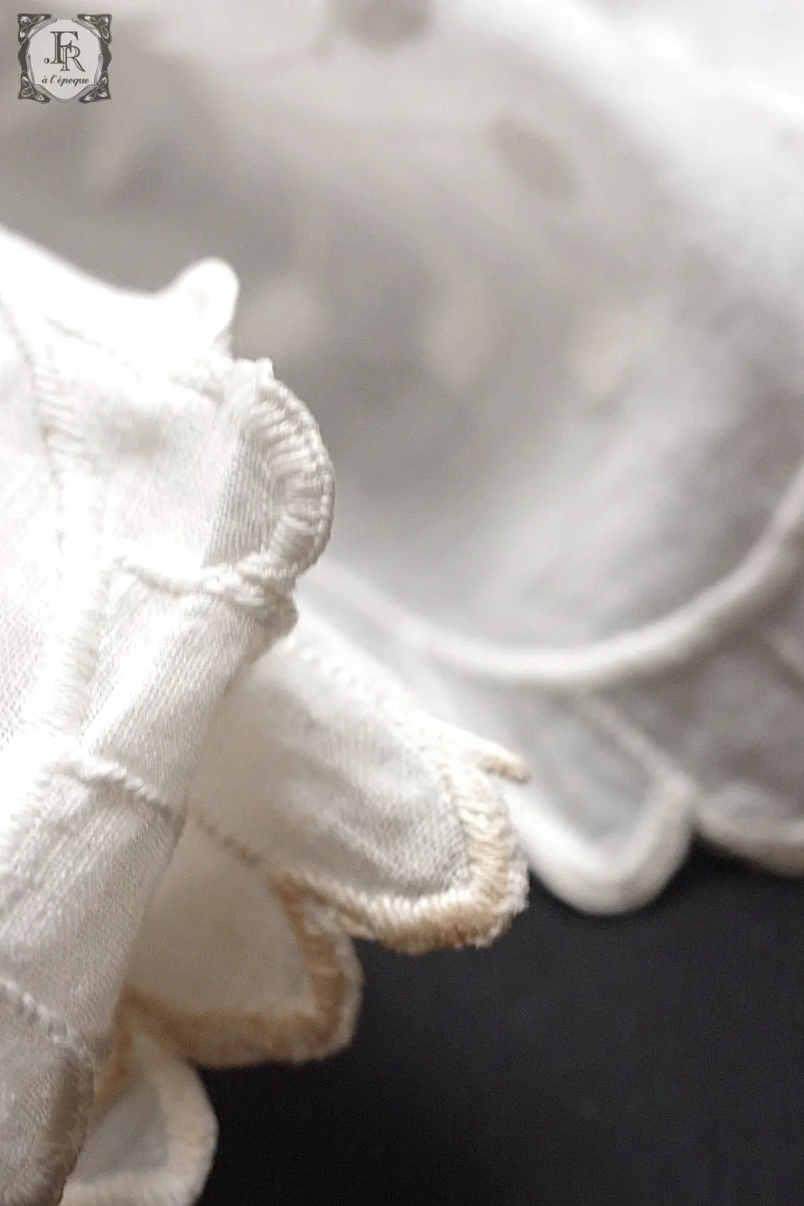 アンティーク刺繍レース生地 dentelle antique 素材用2 .FR a l'epoque