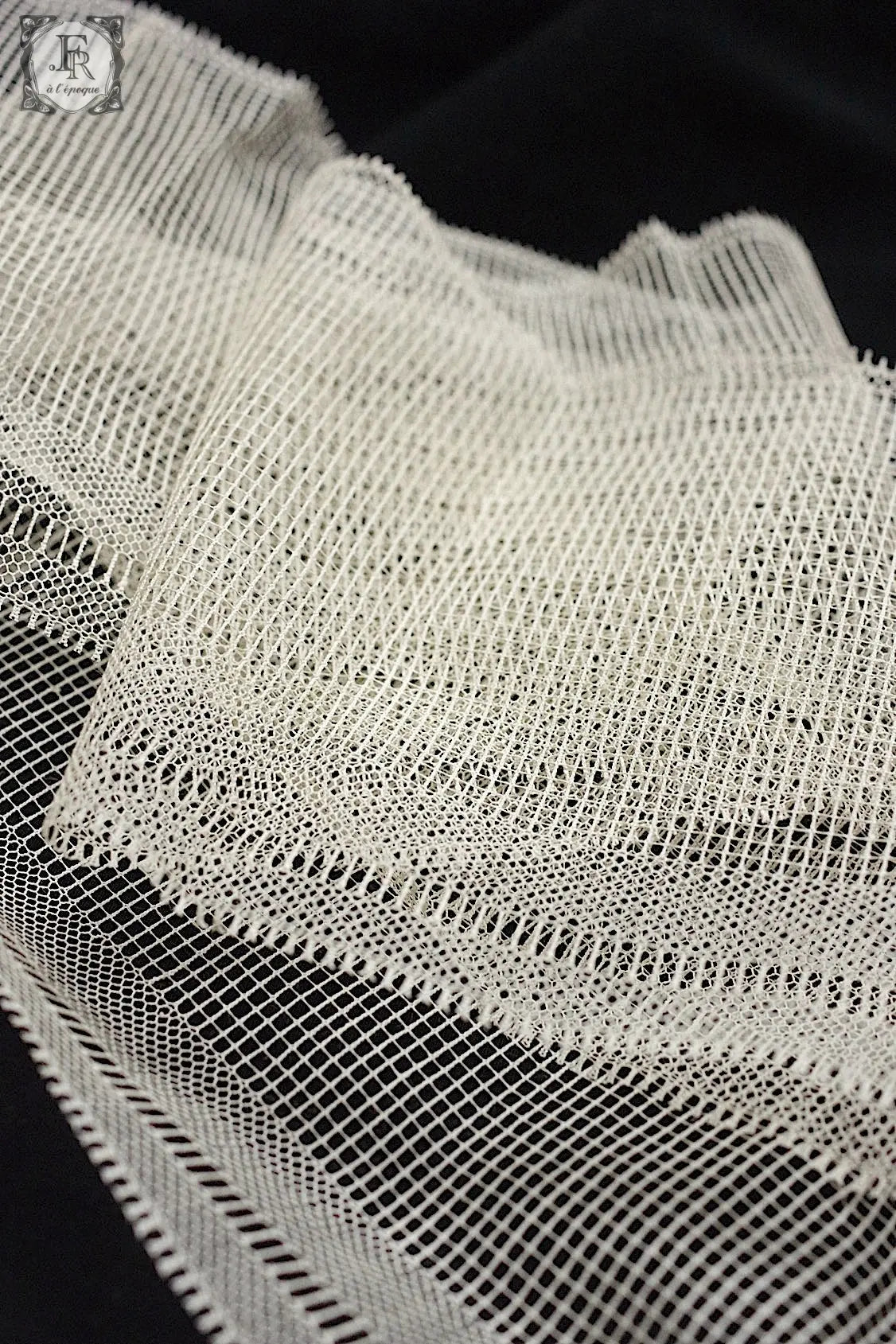 アンティークレース dentelle antique チュール2種+670cm .FR a l'epoque