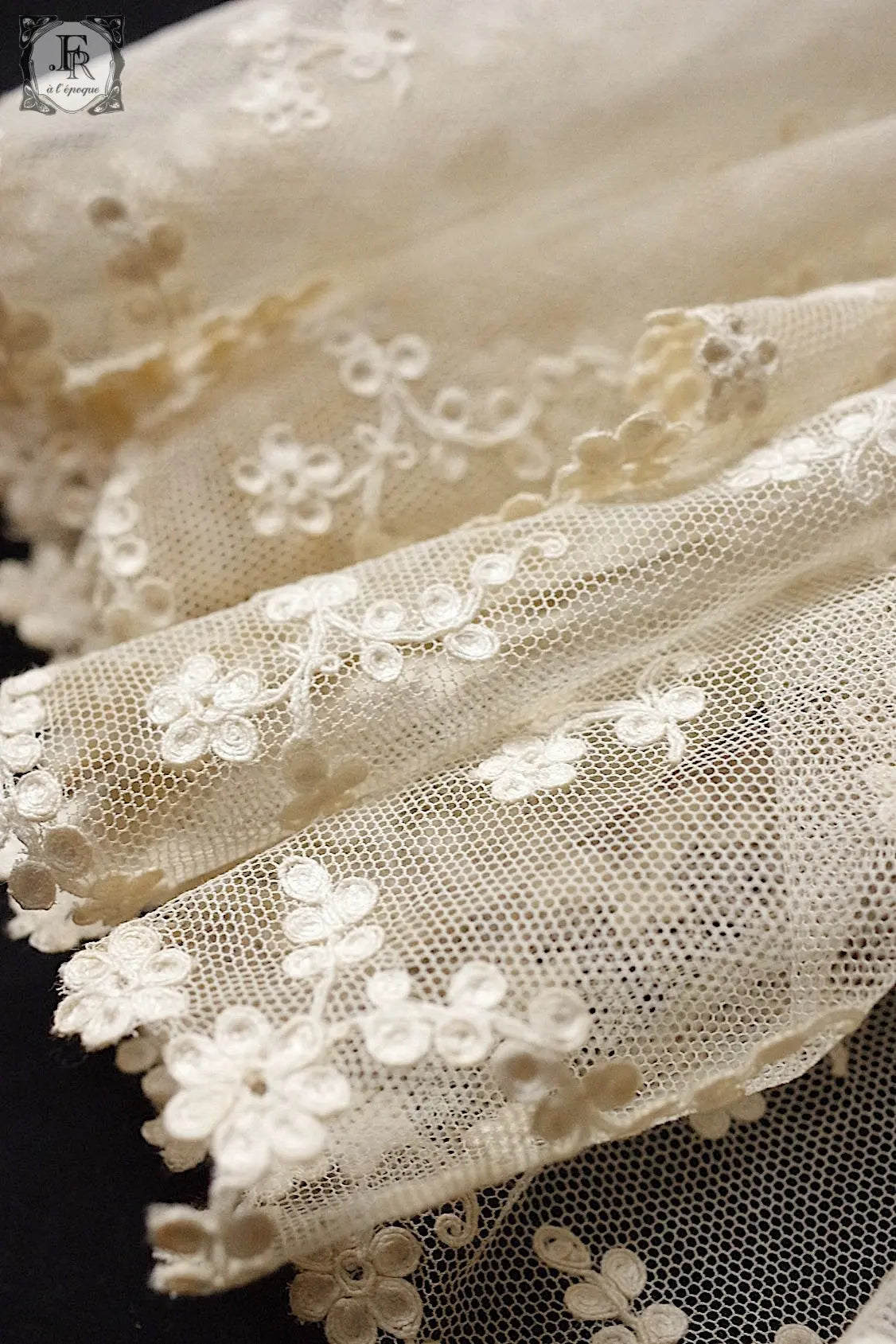 アンティークレース dentelle antique lace チュール .FR a l'epoque