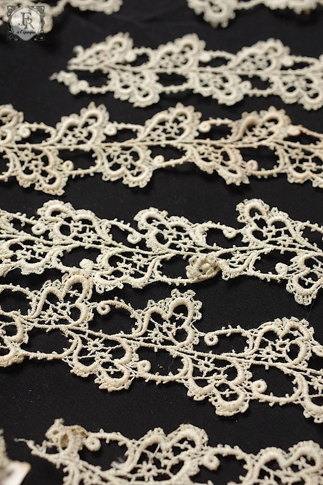 アンティークレース dentelle antique モチーフレースlots2 .FR a l'epoque