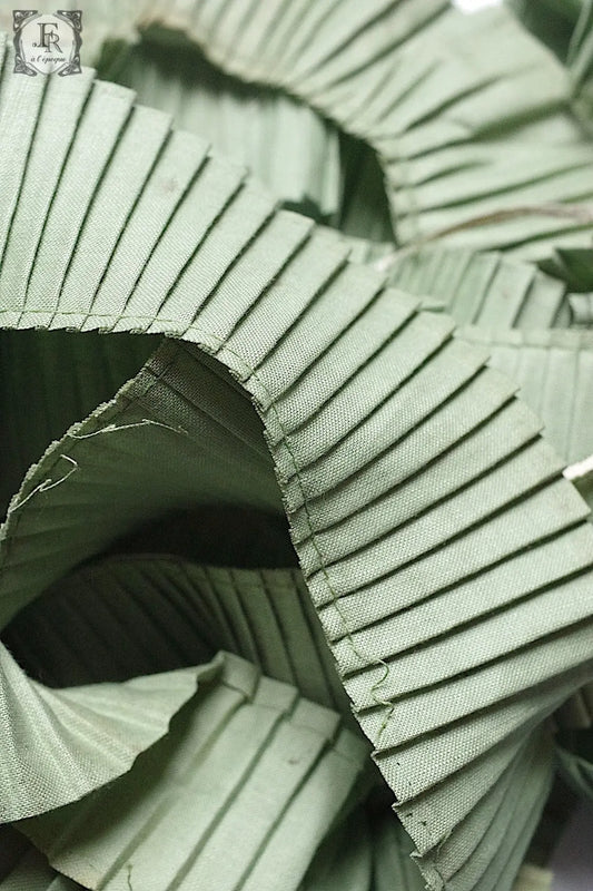 アンティークプリーツ garniture de tissu antique4 .FR a l'epoque