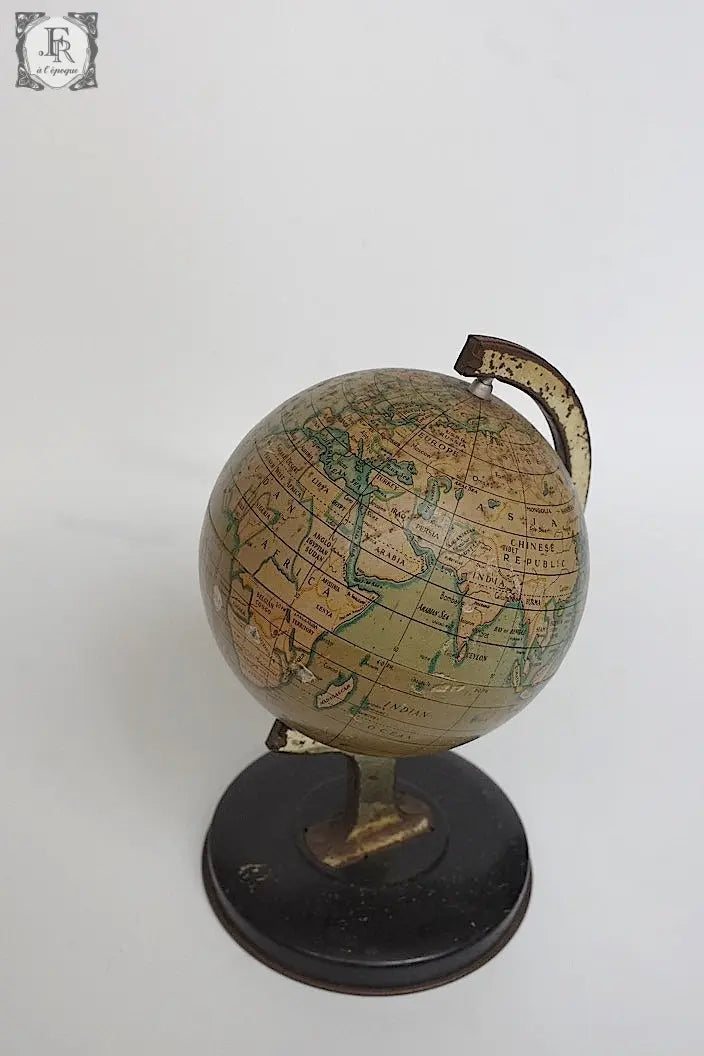 アンティーク地球儀