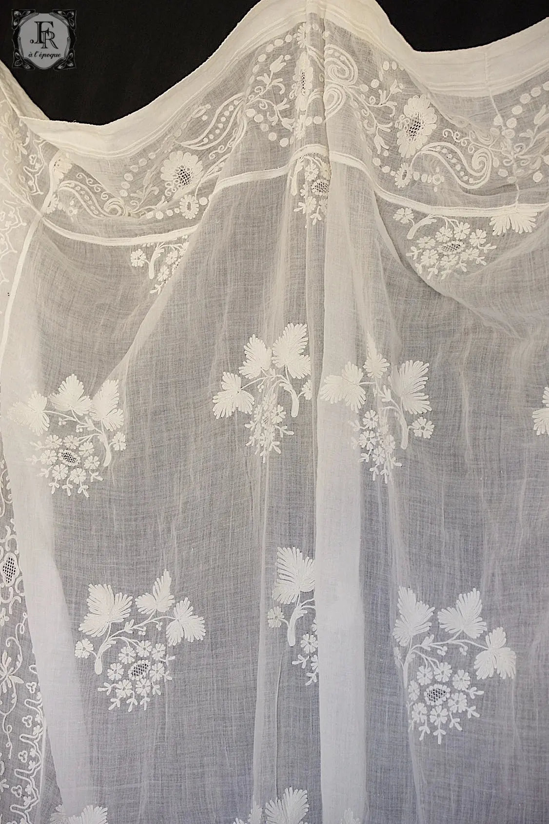 アンティークカーテン コーネリー linge de maison antique1 .FR a l'epoque