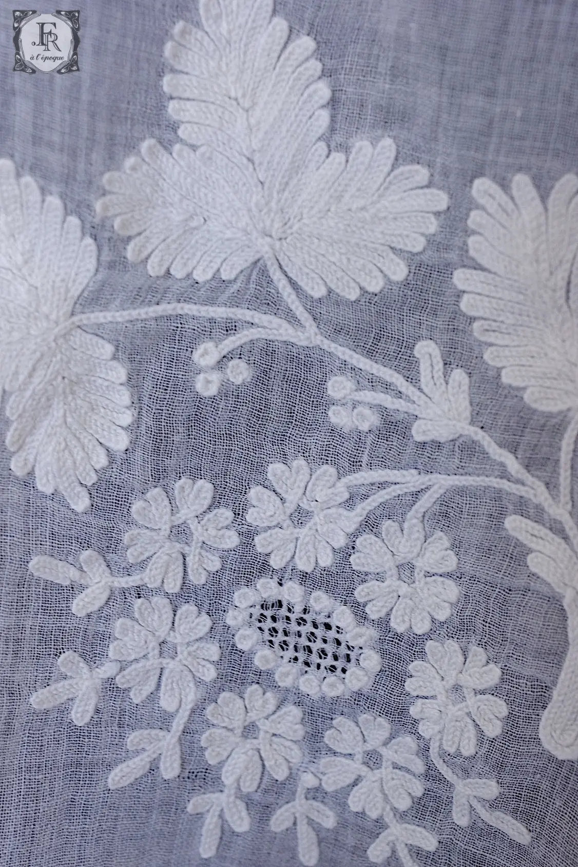 アンティークカーテン コーネリー linge de maison antique1 .FR a l'epoque