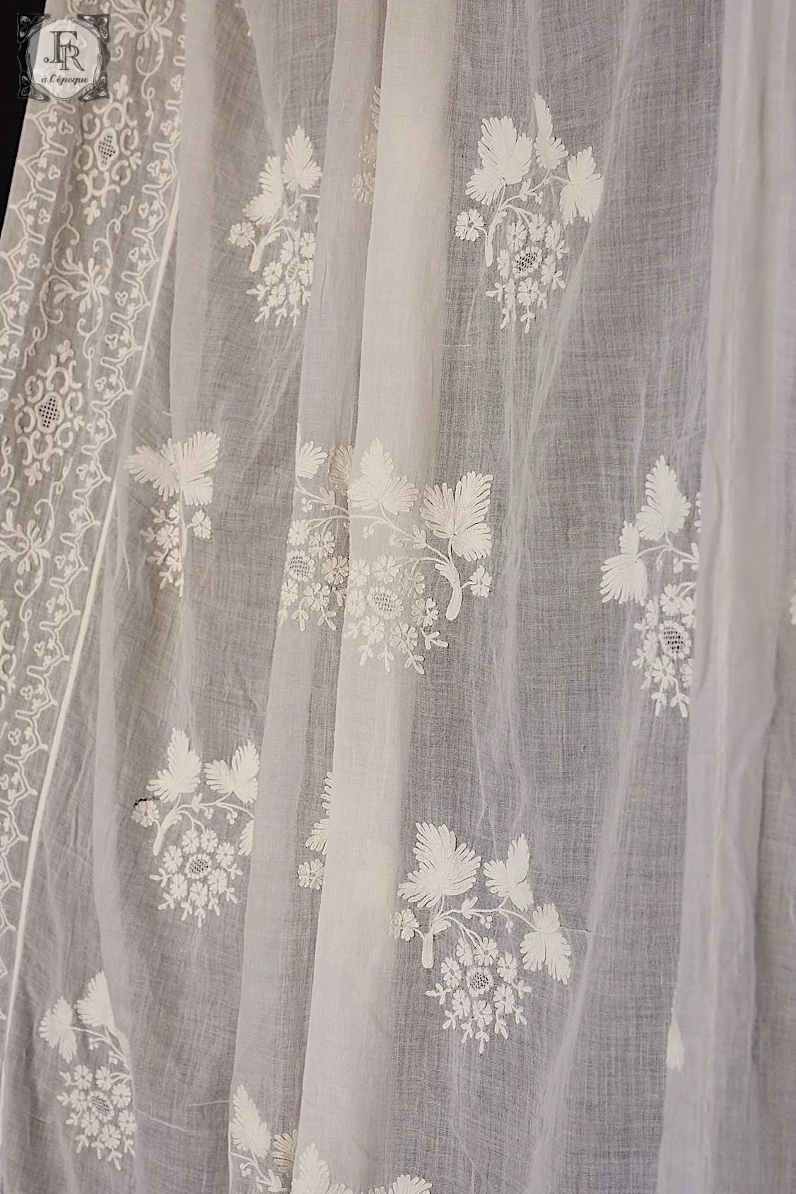 アンティークカーテン コーネリー linge de maison antique1 .FR a l'epoque