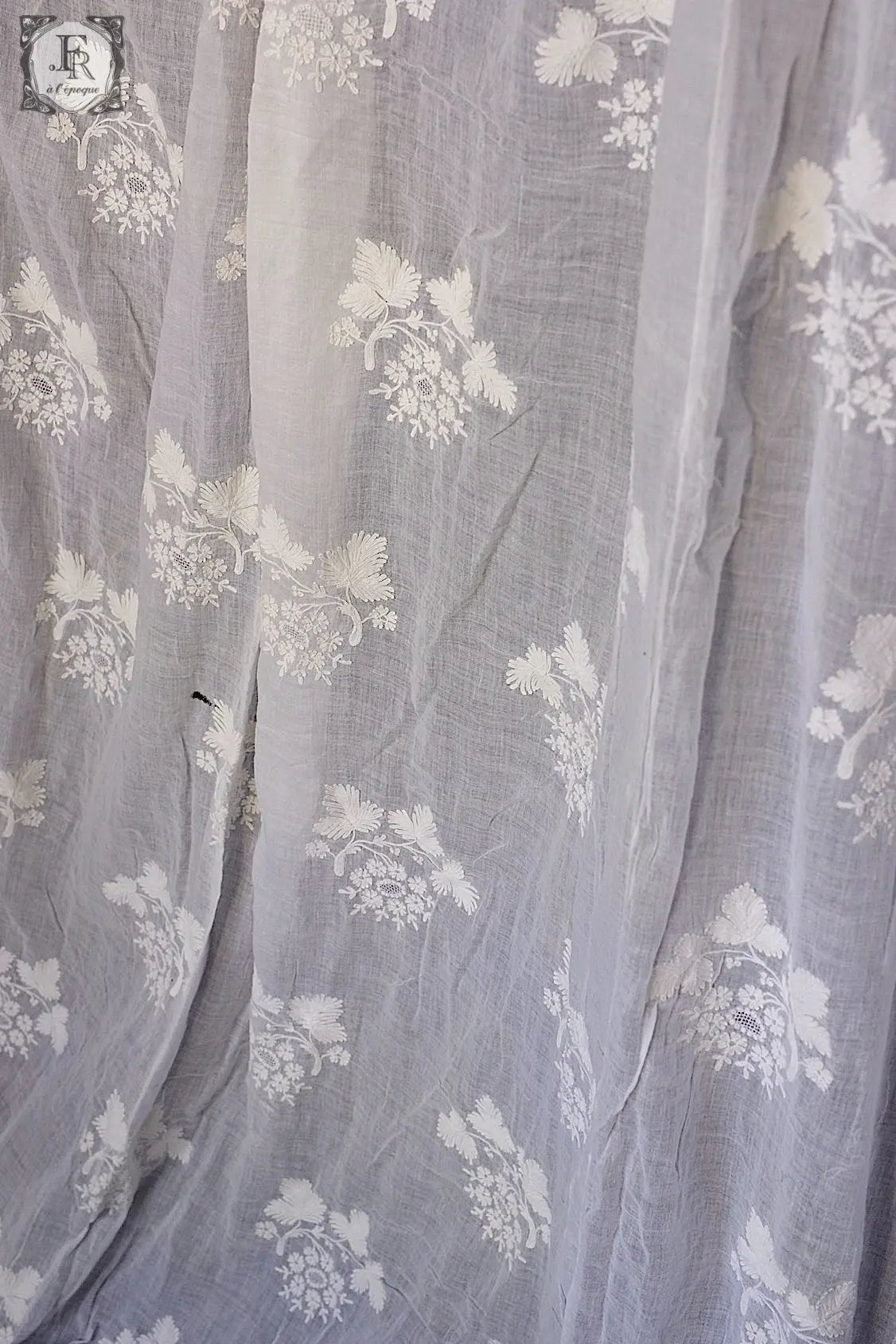 アンティークカーテン コーネリー linge de maison antique1 .FR a l'epoque