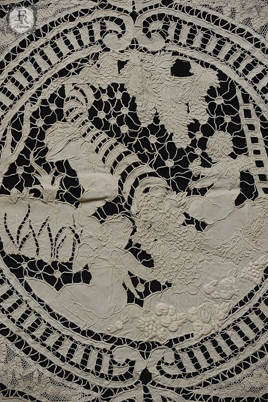 アンティークレースクロス linge de maison antique  .FR a l'epoque