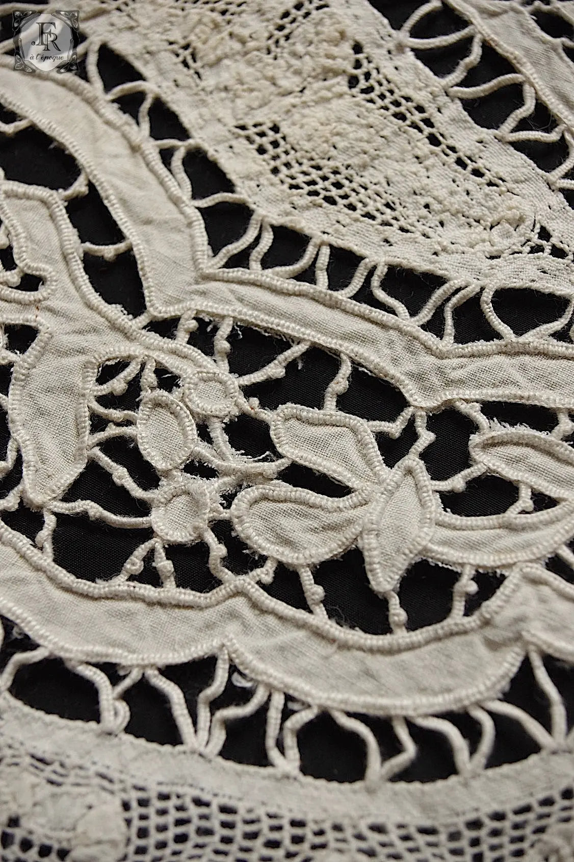 アンティークレースクロス linge de maison antique  .FR a l'epoque