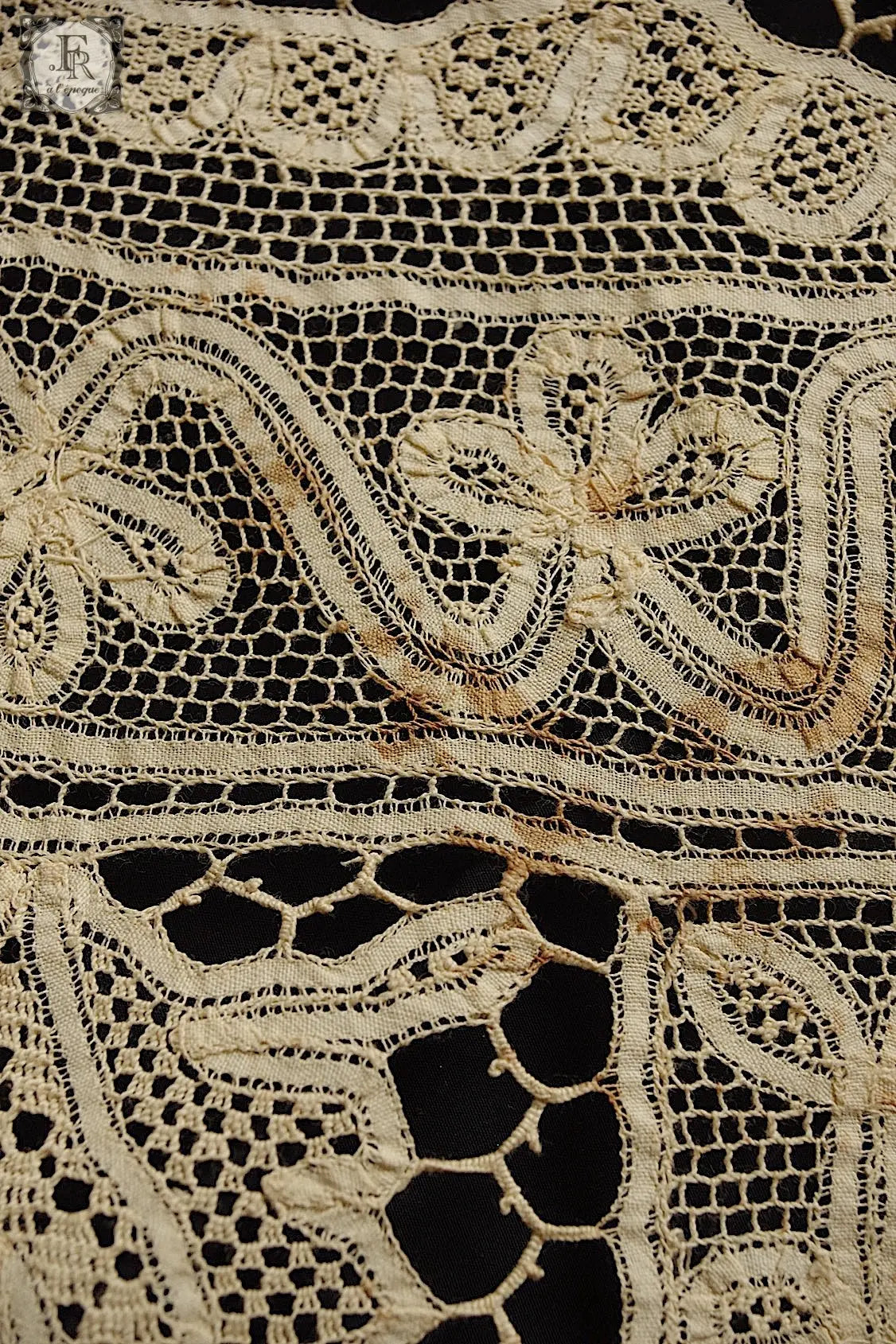 アンティークレースクロス linge de maison antique  .FR a l'epoque