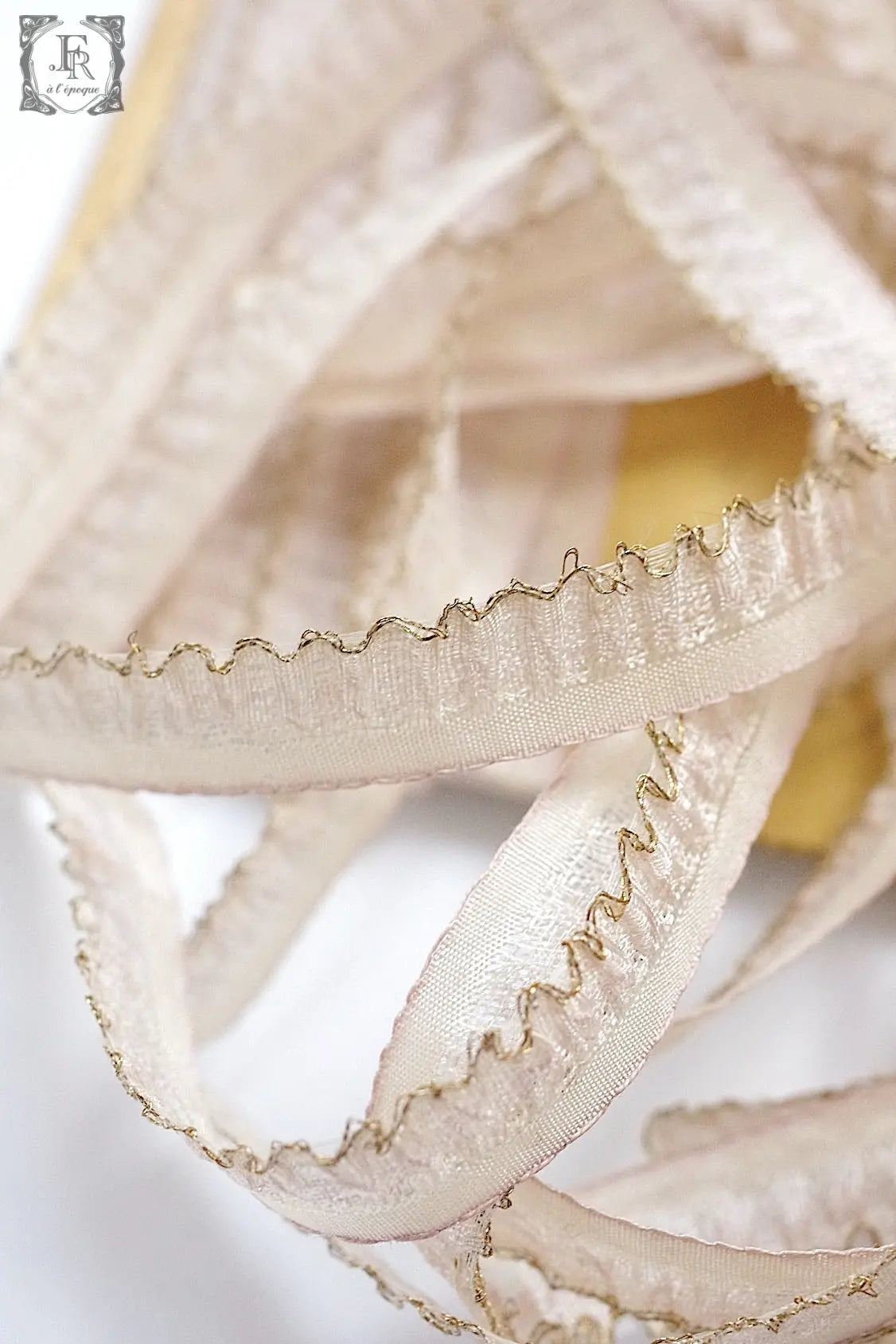 アンティークリボン ruban antique 1 .FR a l'epoque