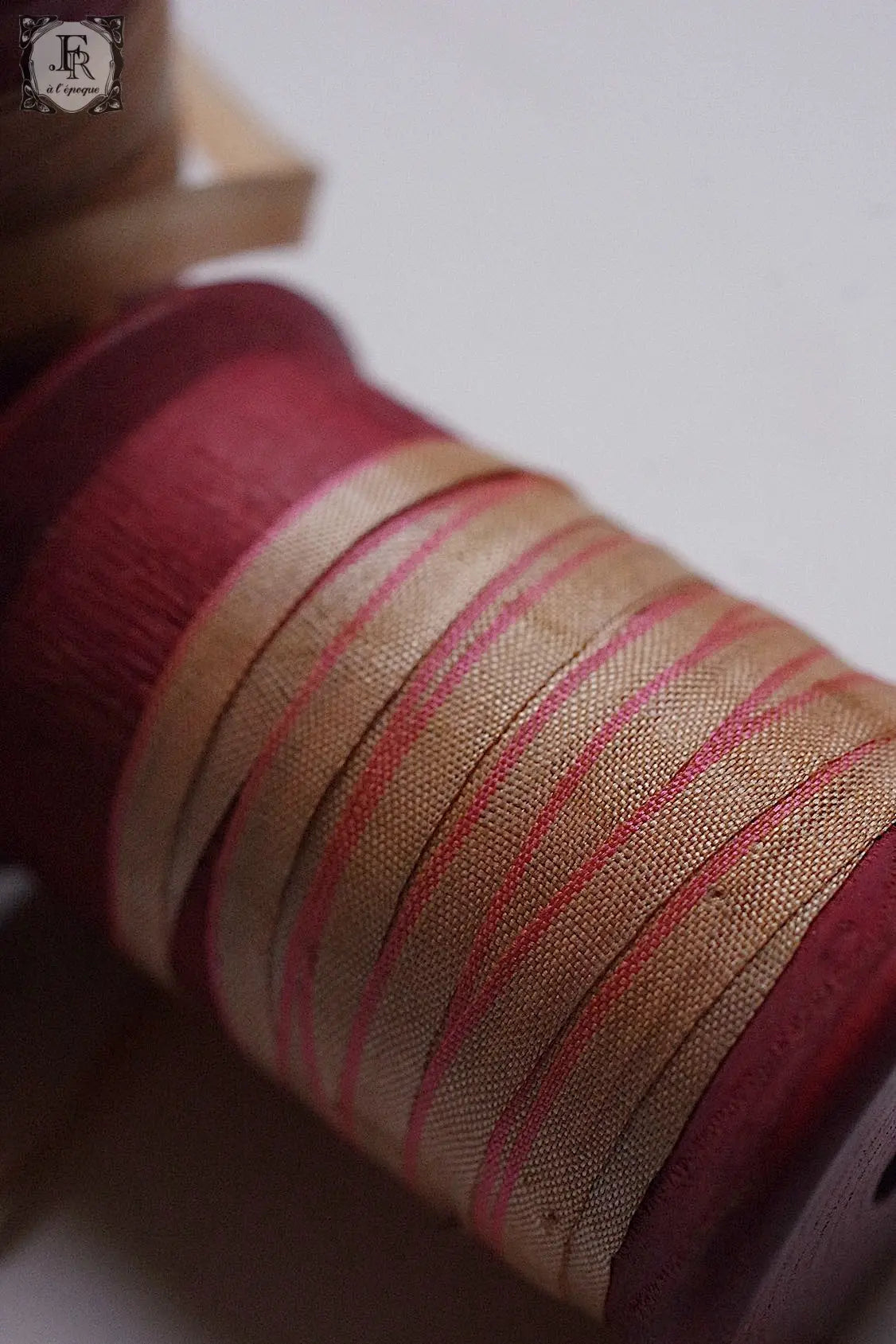 アンティークリボン ruban antique 1 .FR a l'epoque