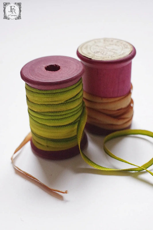 アンティークリボン ruban antique 2 .FR a l'epoque