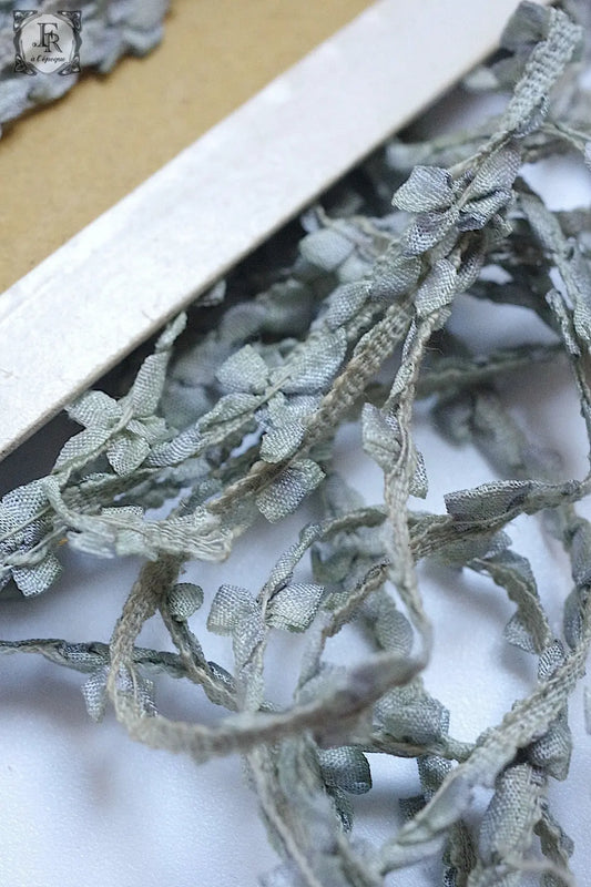 アンティークリボン ruban antique 7 .FR a l'epoque