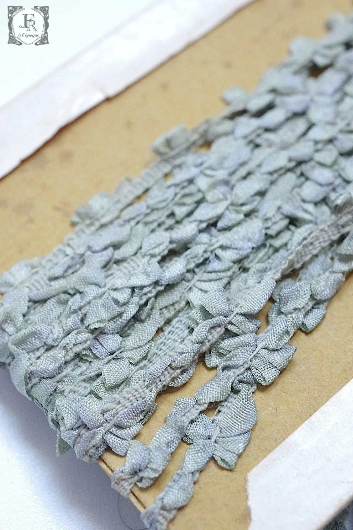 アンティークリボン ruban antique 7 .FR a l'epoque