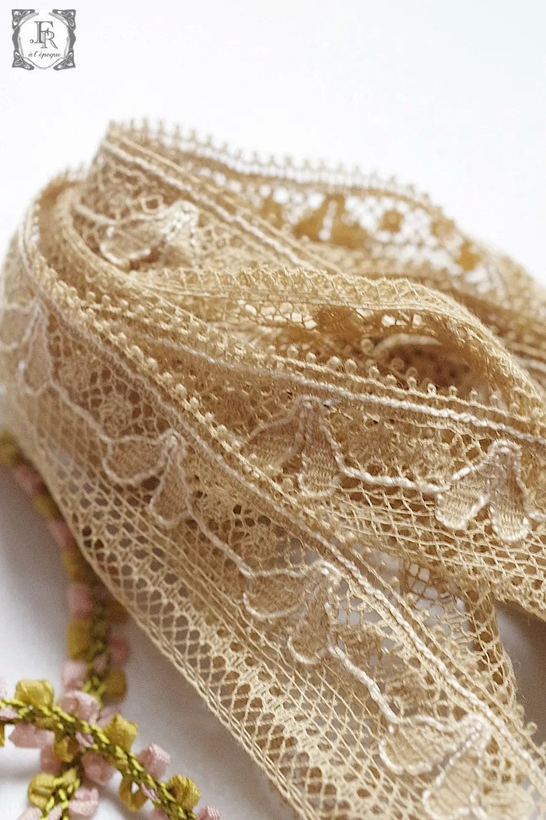アンティークリボン ruban antique レース+リボン .FR a l'epoque