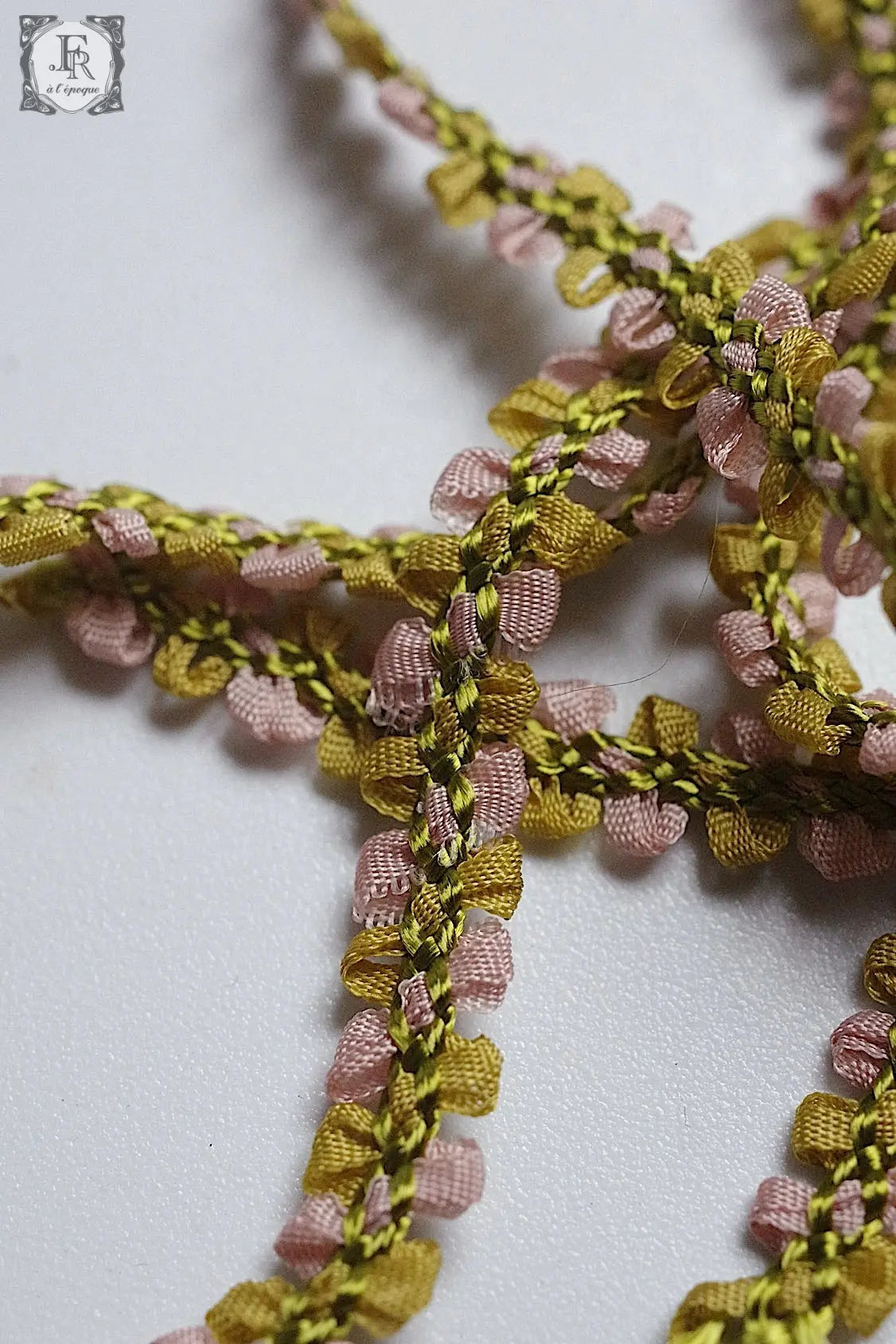 アンティークリボン ruban antique レース+リボン .FR a l'epoque