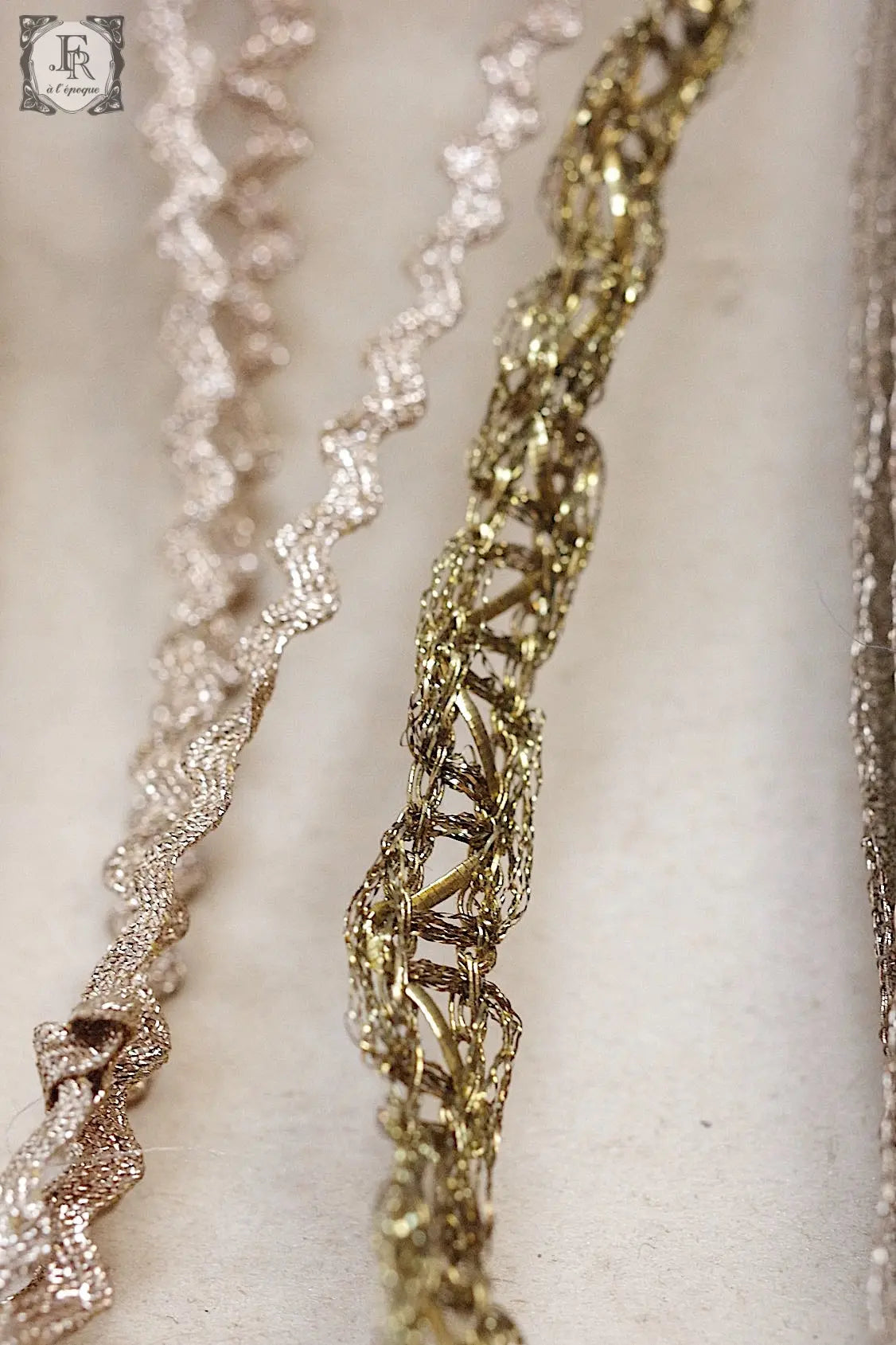 アンティークリボン ruban antique8 .FR a l'epoque