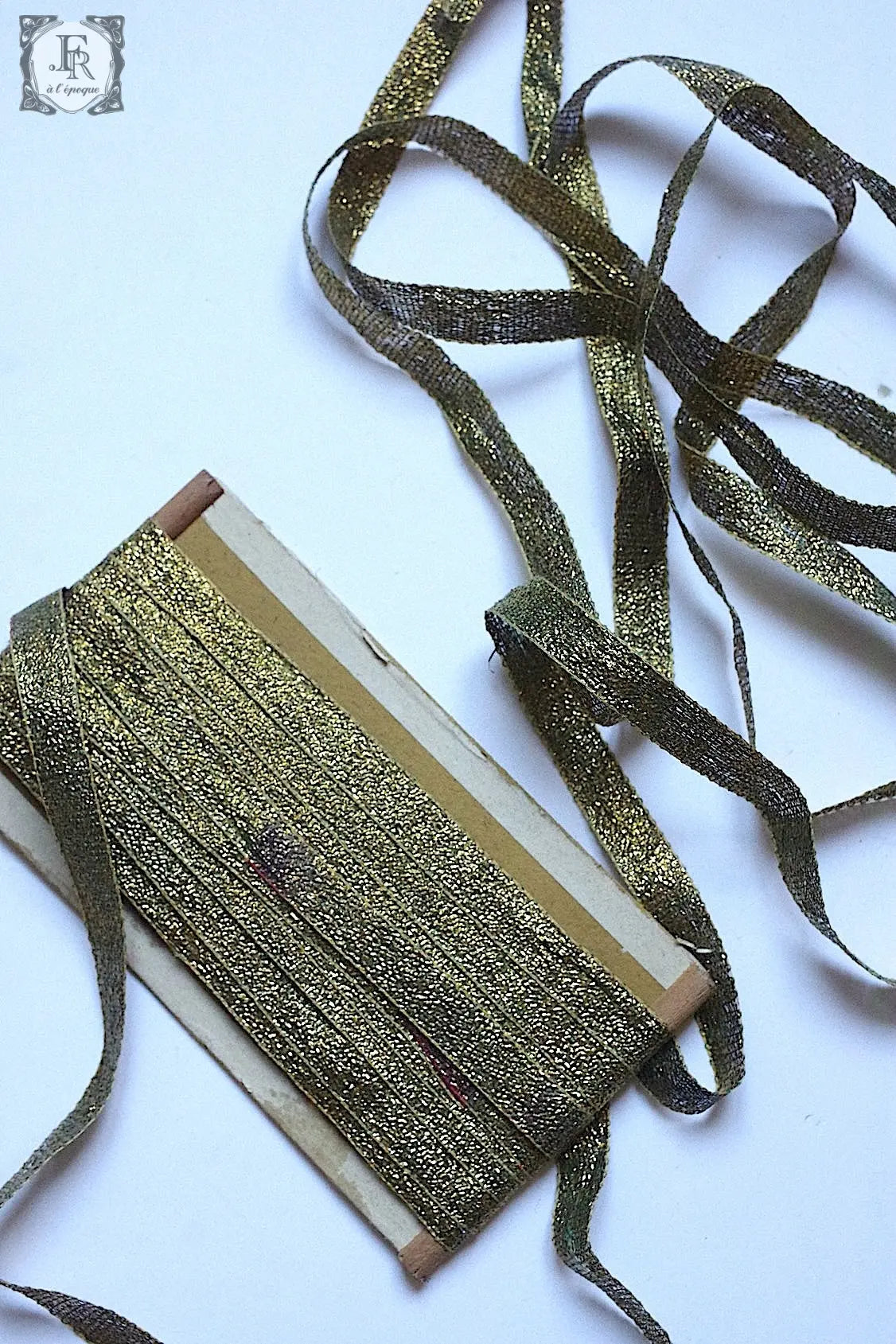 アンティークリボン ruban antique9 .FR a l'epoque