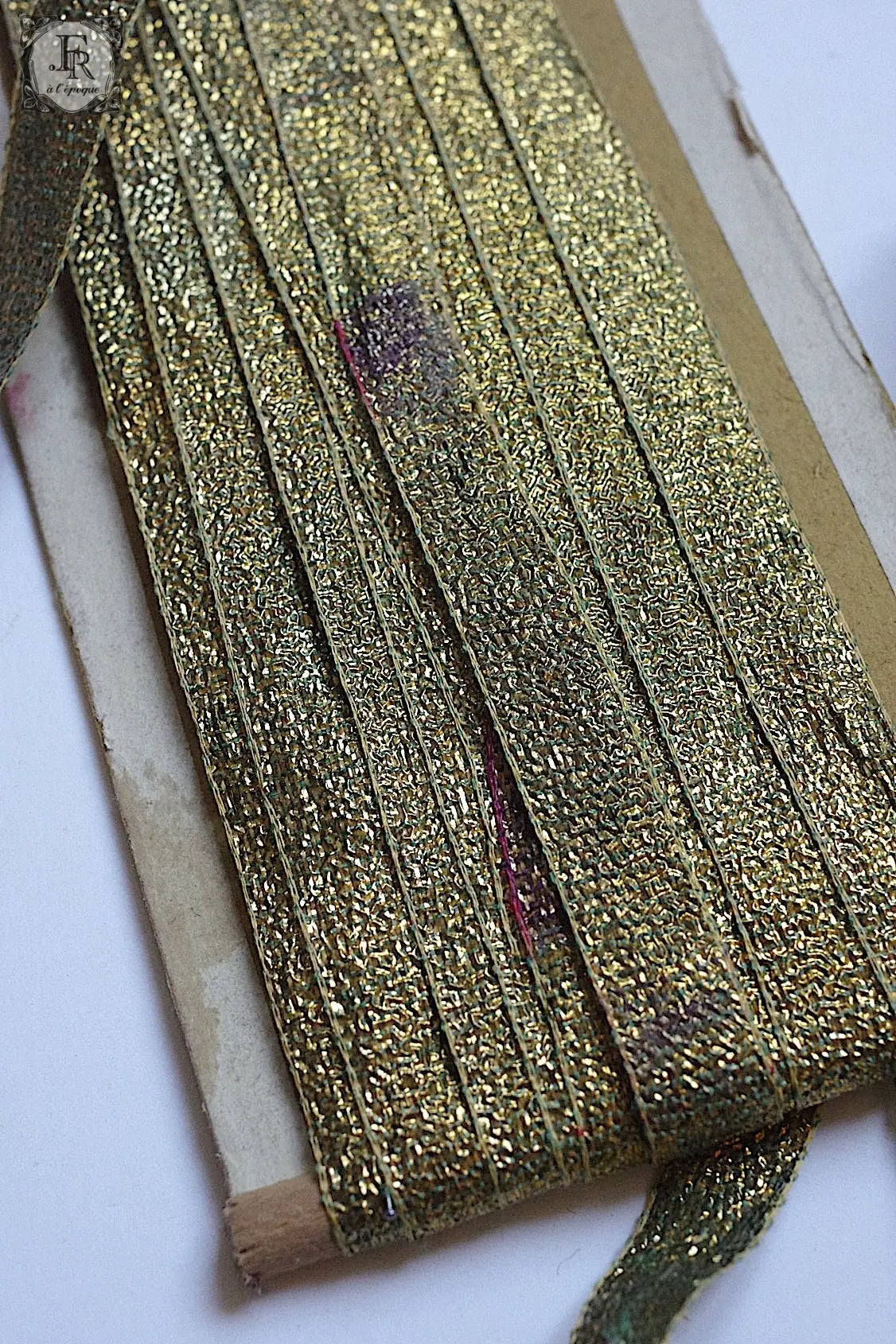 アンティークリボン ruban antique9 .FR a l'epoque