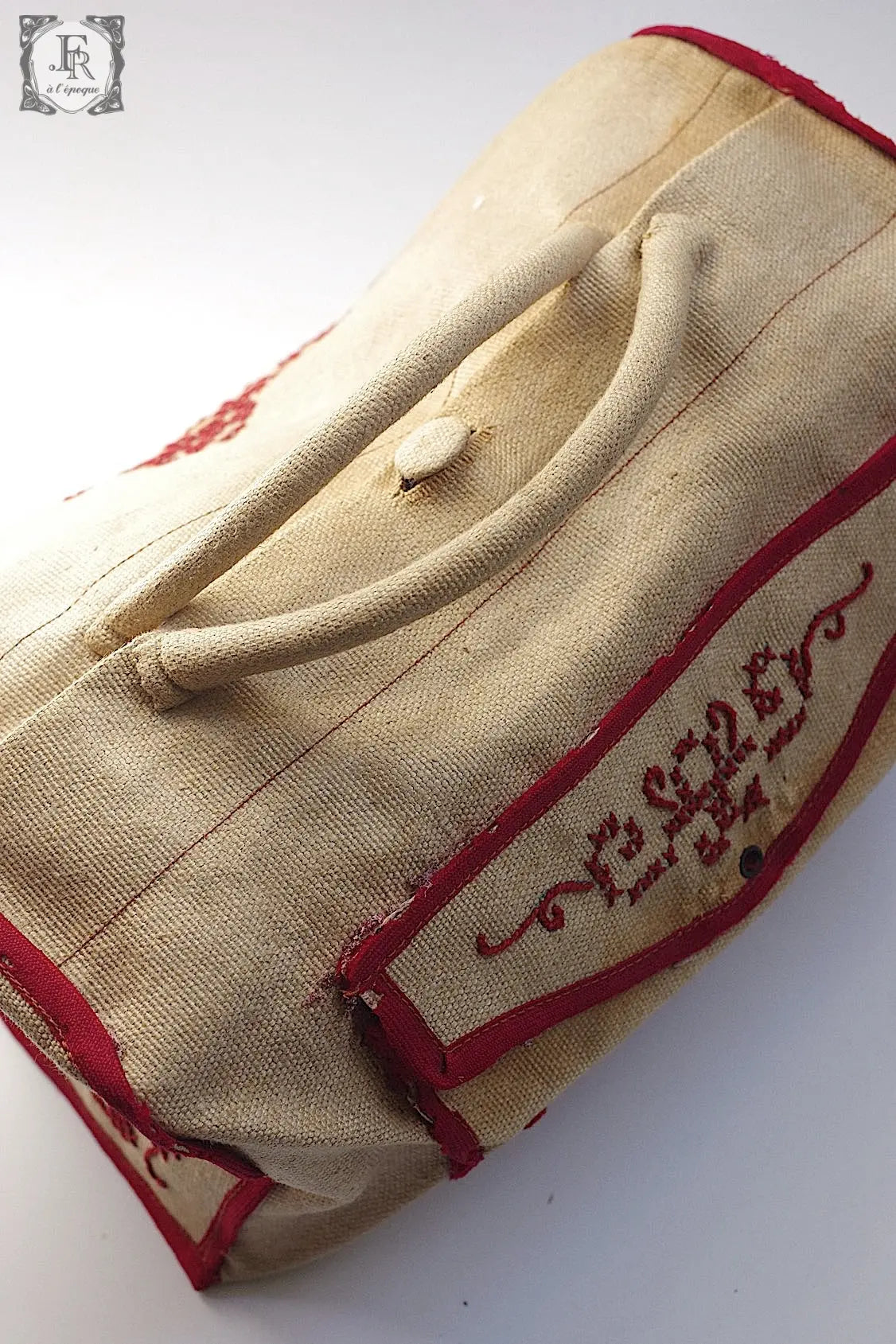 アンティーク刺繍バッグ sac antique .FR a l'epoque