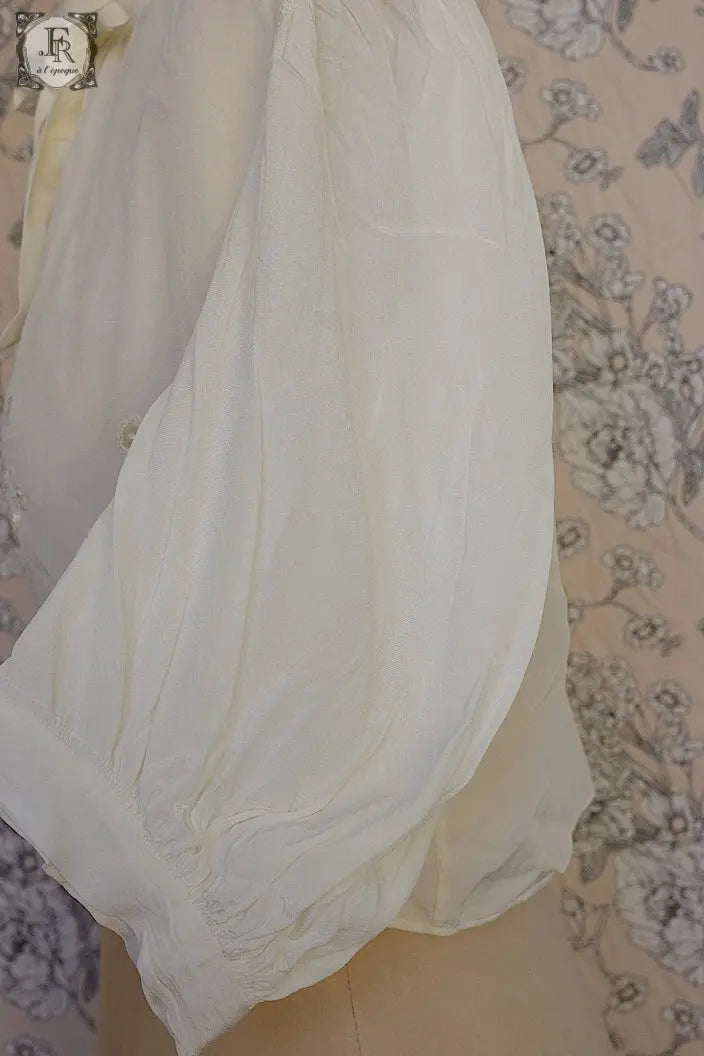 アンティークワンピース vêtement antique ランジェリー .FR a l'epoque